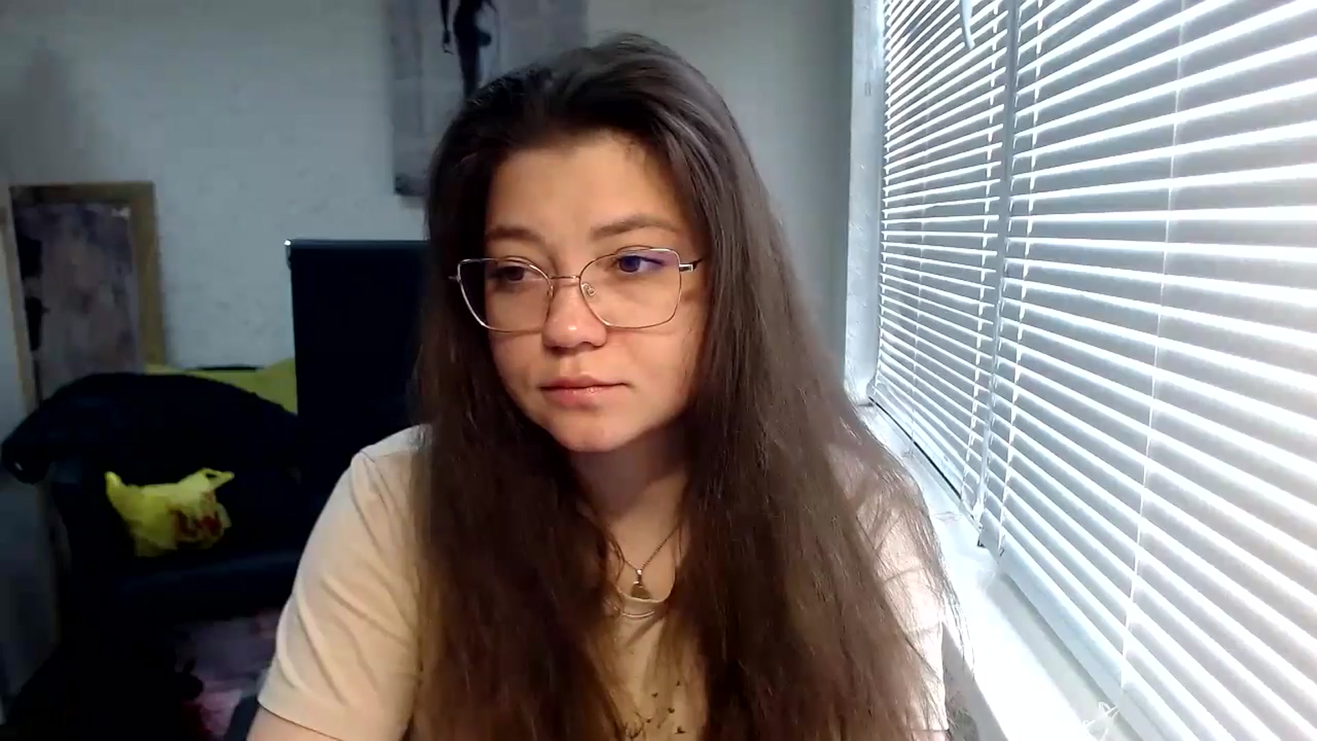 Gallery image thumbnail from SweetArinaA's myfreecams stream on, 05/18/2024, 10:13 image 8 of 20