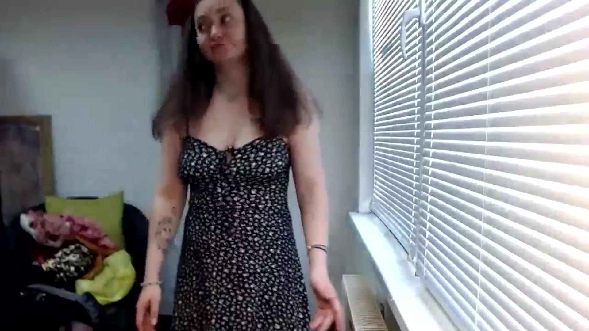 Gallery image thumbnail from SweetArinaA's myfreecams stream on, 05/18/2024, 11:49 image 18 of 20