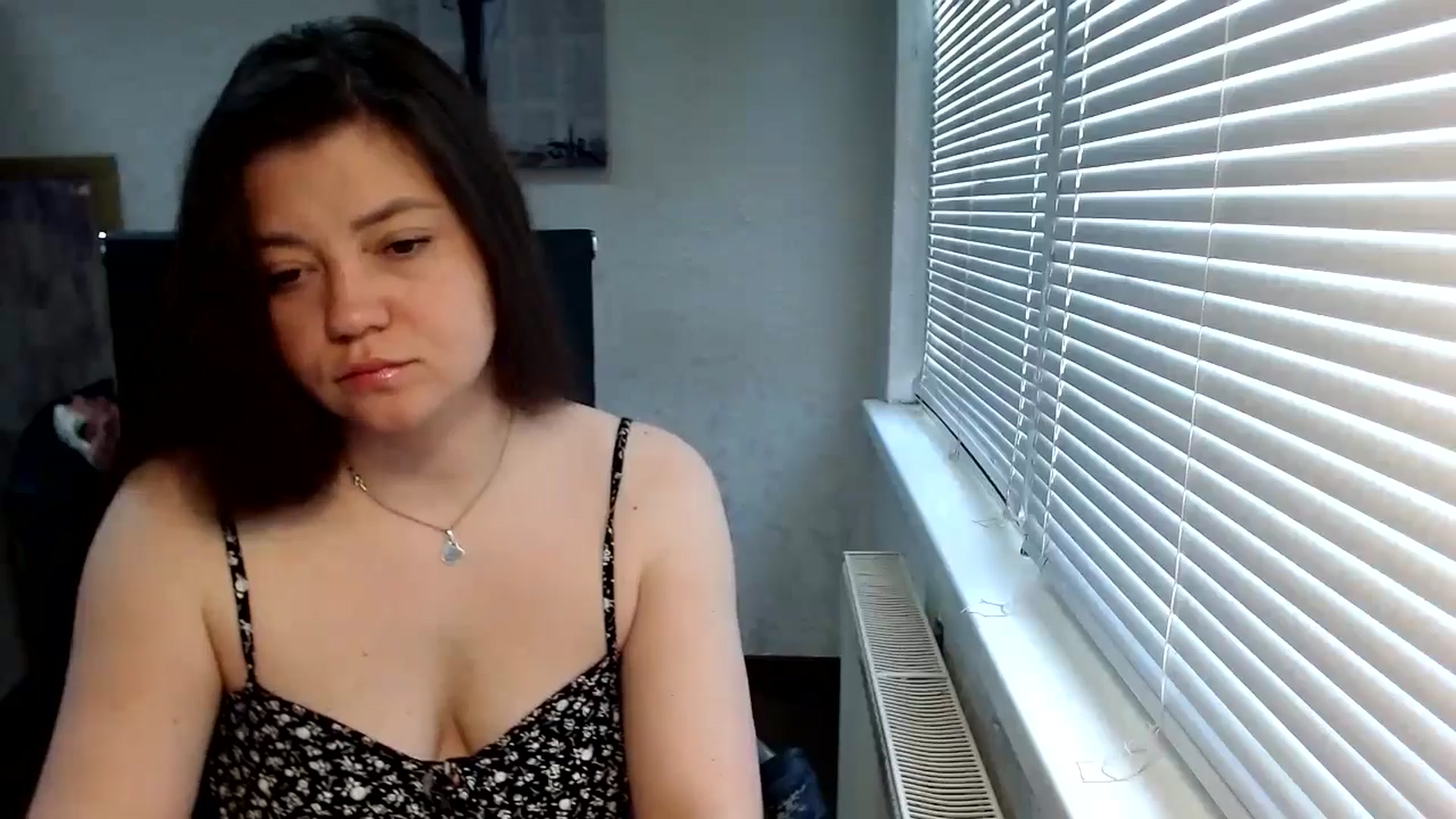 Gallery image thumbnail from SweetArinaA's myfreecams stream on, 05/18/2024, 11:49 image 15 of 20