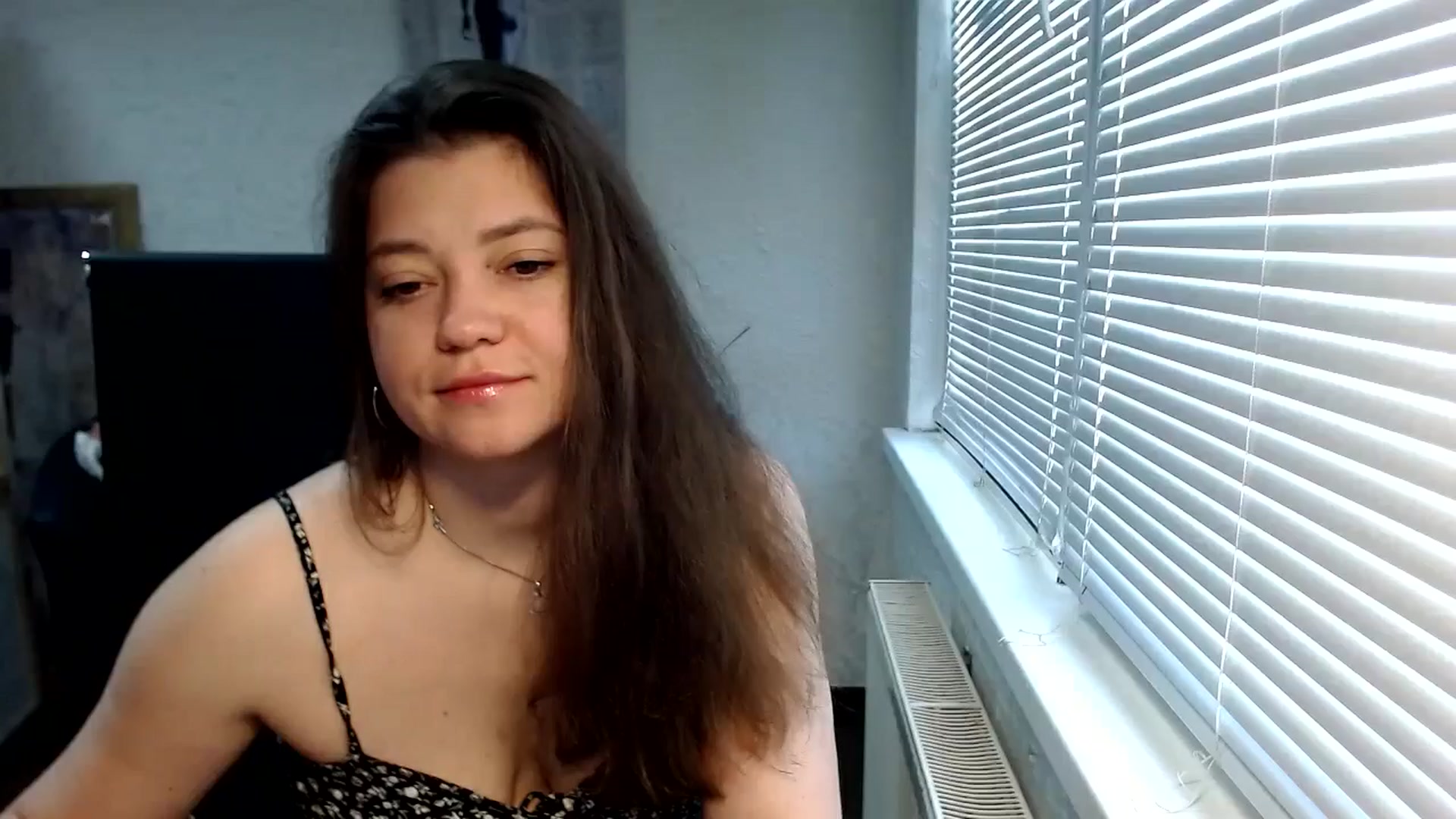 Gallery image thumbnail from SweetArinaA's myfreecams stream on, 05/18/2024, 12:52 image 1 of 20
