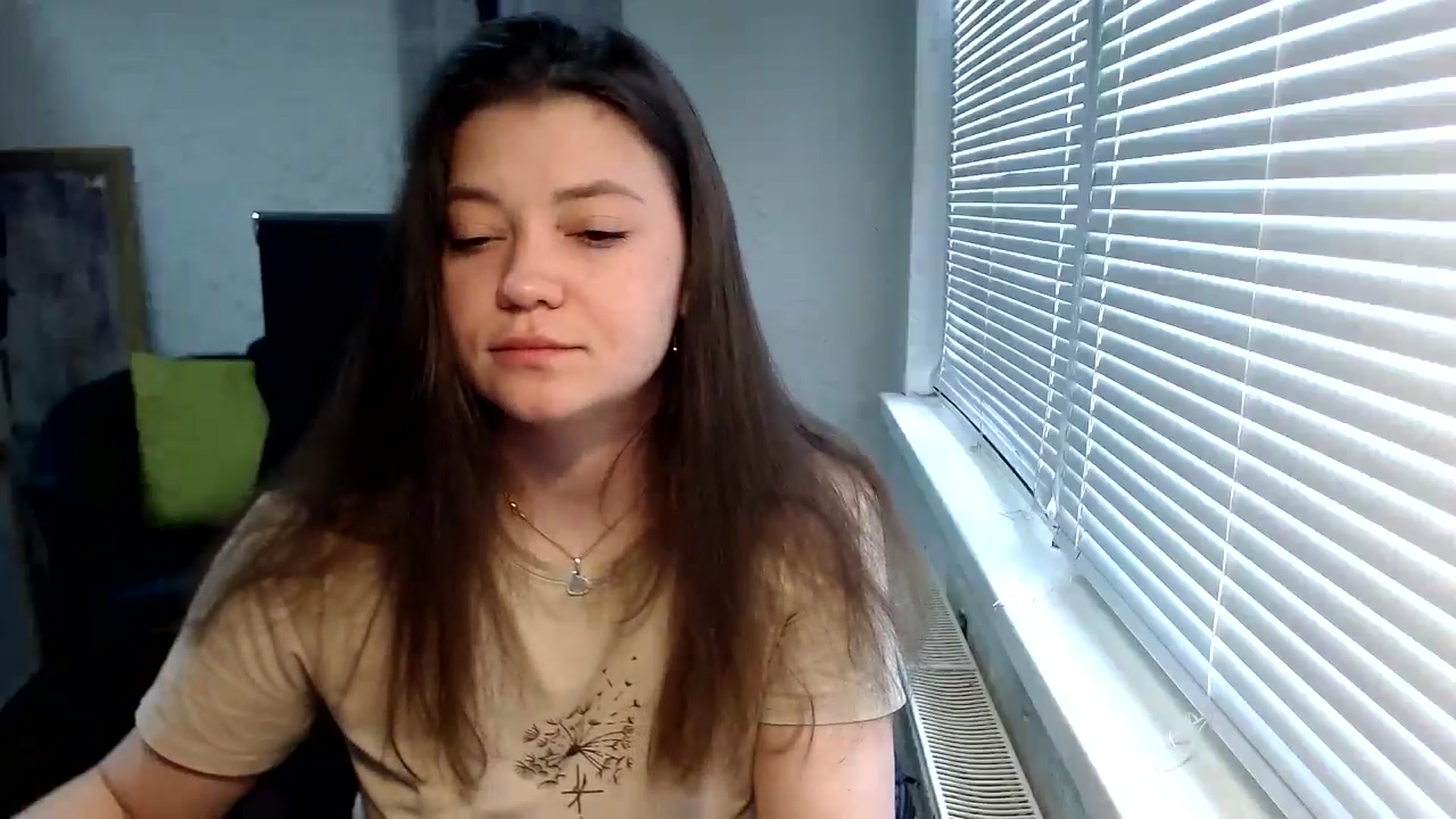 Gallery image thumbnail from SweetArinaA's myfreecams stream on, 05/18/2024, 13:32 image 11 of 20