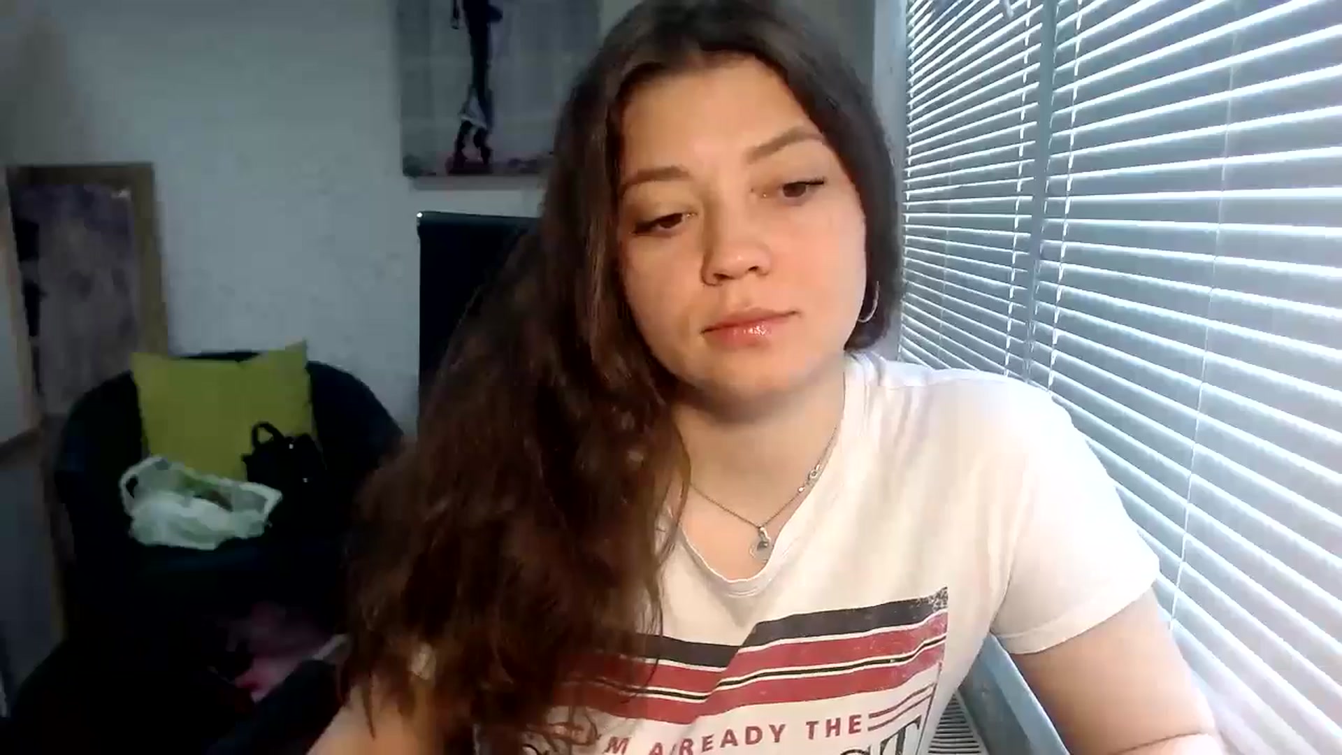 Gallery image thumbnail from SweetArinaA's myfreecams stream on, 05/19/2024, 10:49 image 18 of 20