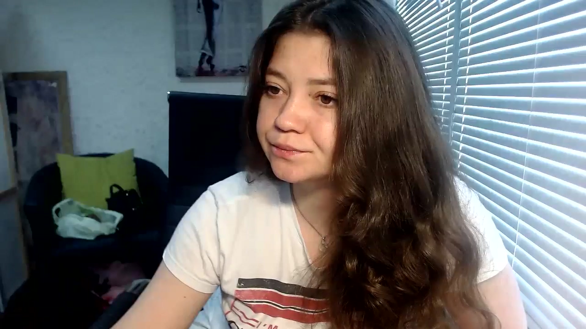 Gallery image thumbnail from SweetArinaA's myfreecams stream on, 05/19/2024, 10:49 image 16 of 20