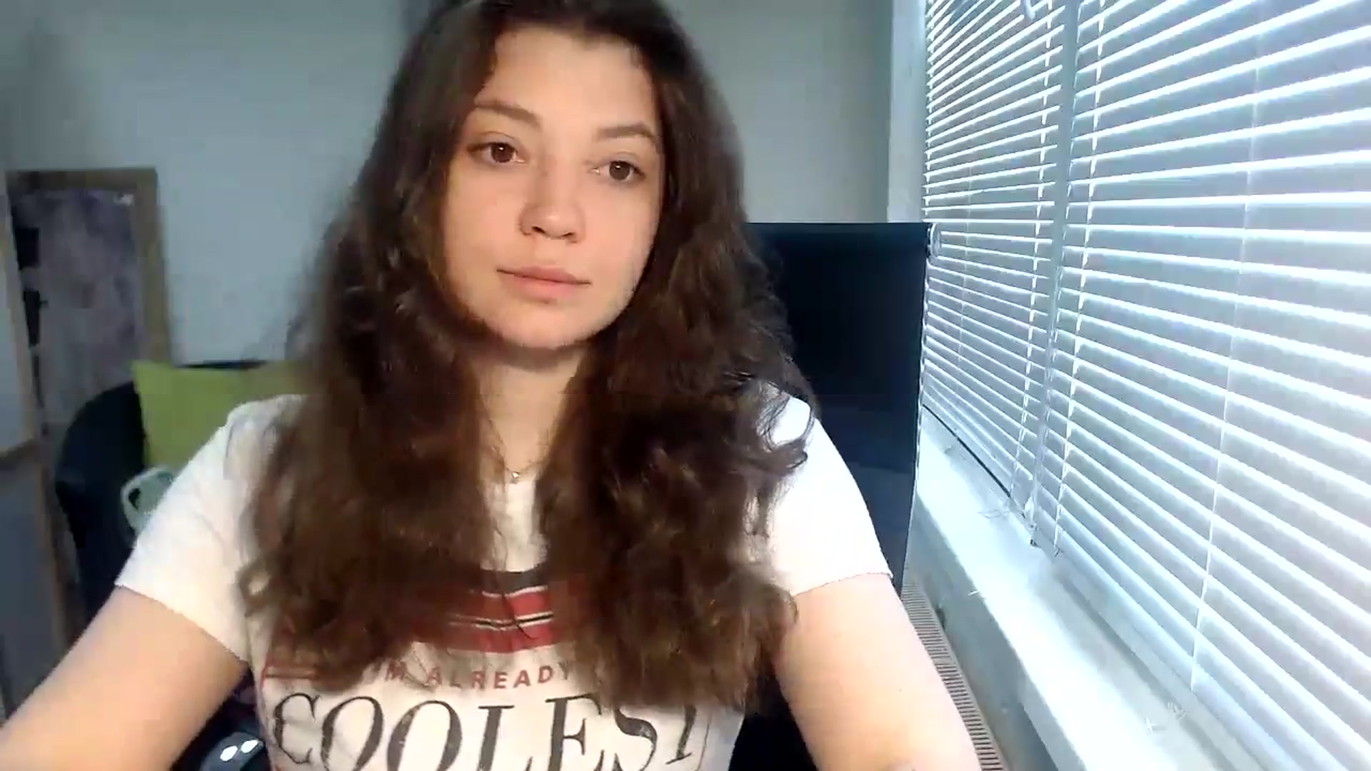 Gallery image thumbnail from SweetArinaA's myfreecams stream on, 05/19/2024, 10:49 image 4 of 20
