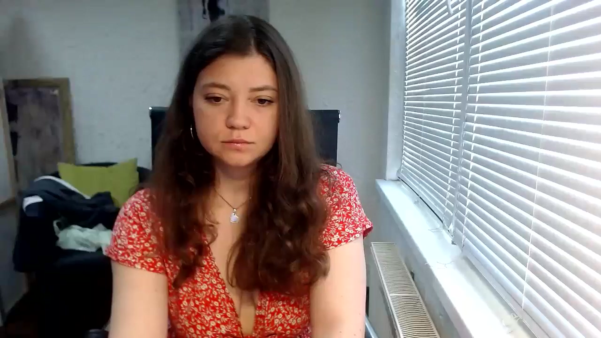 Gallery image thumbnail from SweetArinaA's myfreecams stream on, 05/19/2024, 13:06 image 17 of 20