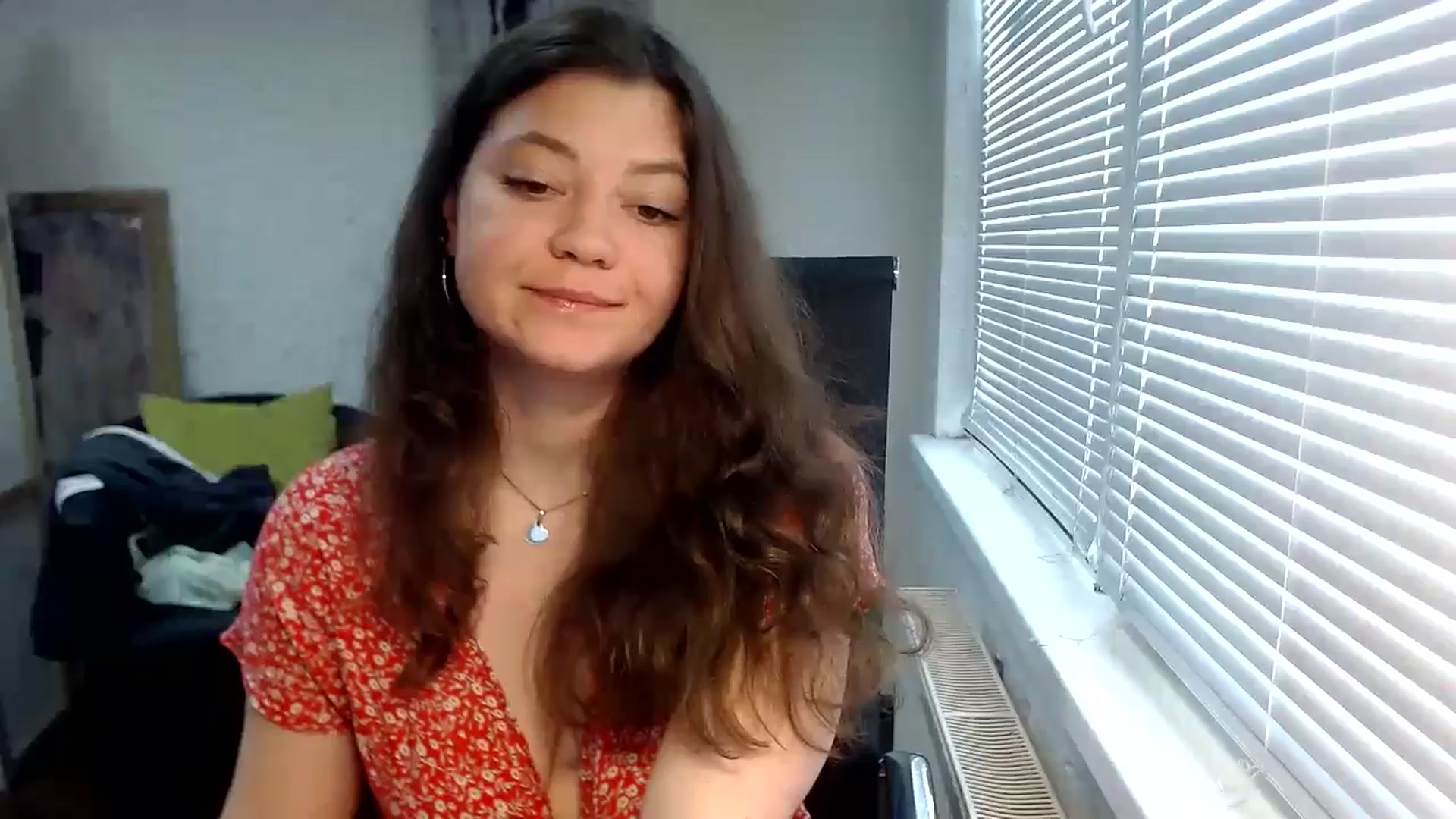 Gallery image thumbnail from SweetArinaA's myfreecams stream on, 05/19/2024, 13:06 image 14 of 20