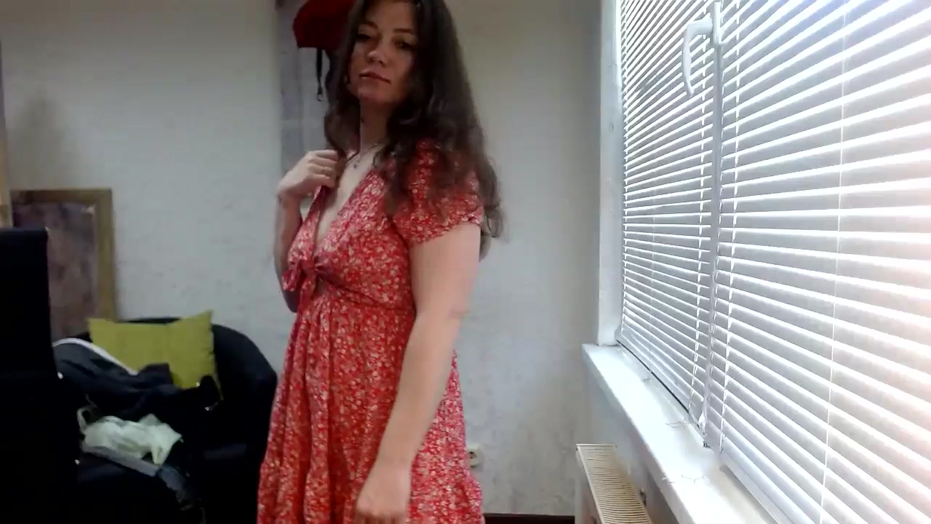 Gallery image thumbnail from SweetArinaA's myfreecams stream on, 05/19/2024, 13:06 image 12 of 20