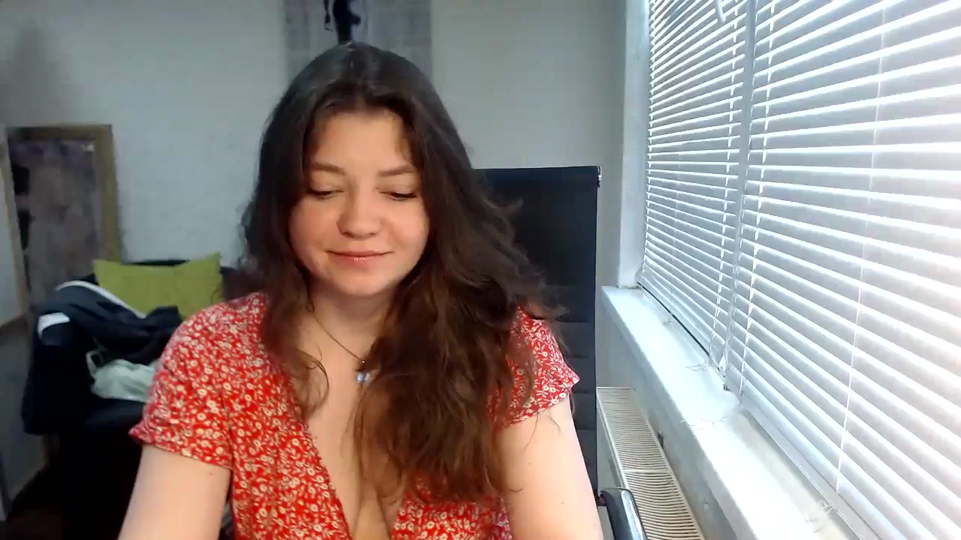 Gallery image thumbnail from SweetArinaA's myfreecams stream on, 05/19/2024, 13:06 image 3 of 20