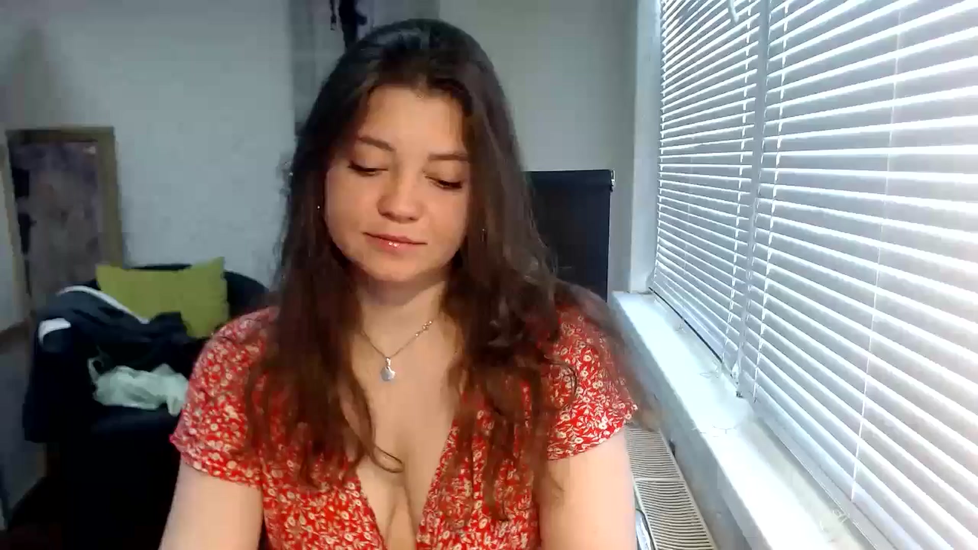 Gallery image thumbnail from SweetArinaA's myfreecams stream on, 05/19/2024, 13:06 image 6 of 20