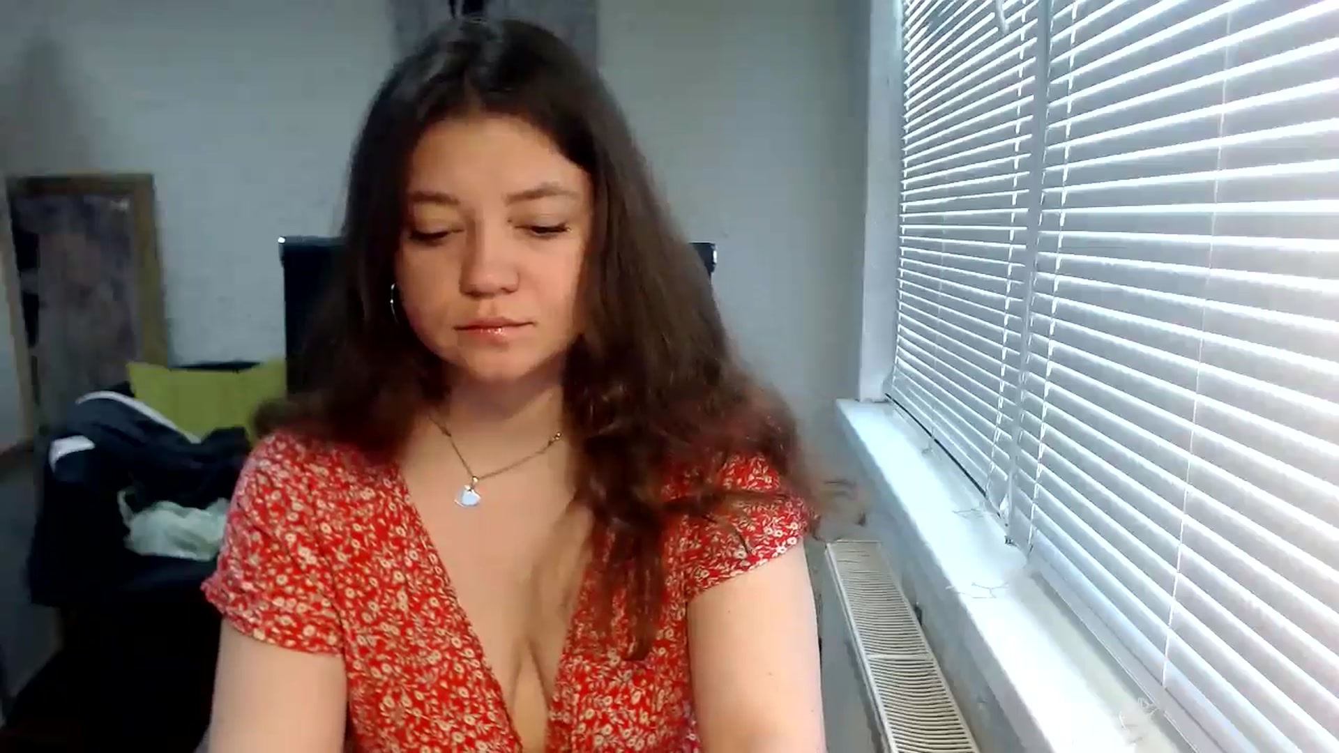 Gallery image thumbnail from SweetArinaA's myfreecams stream on, 05/19/2024, 13:06 image 8 of 20