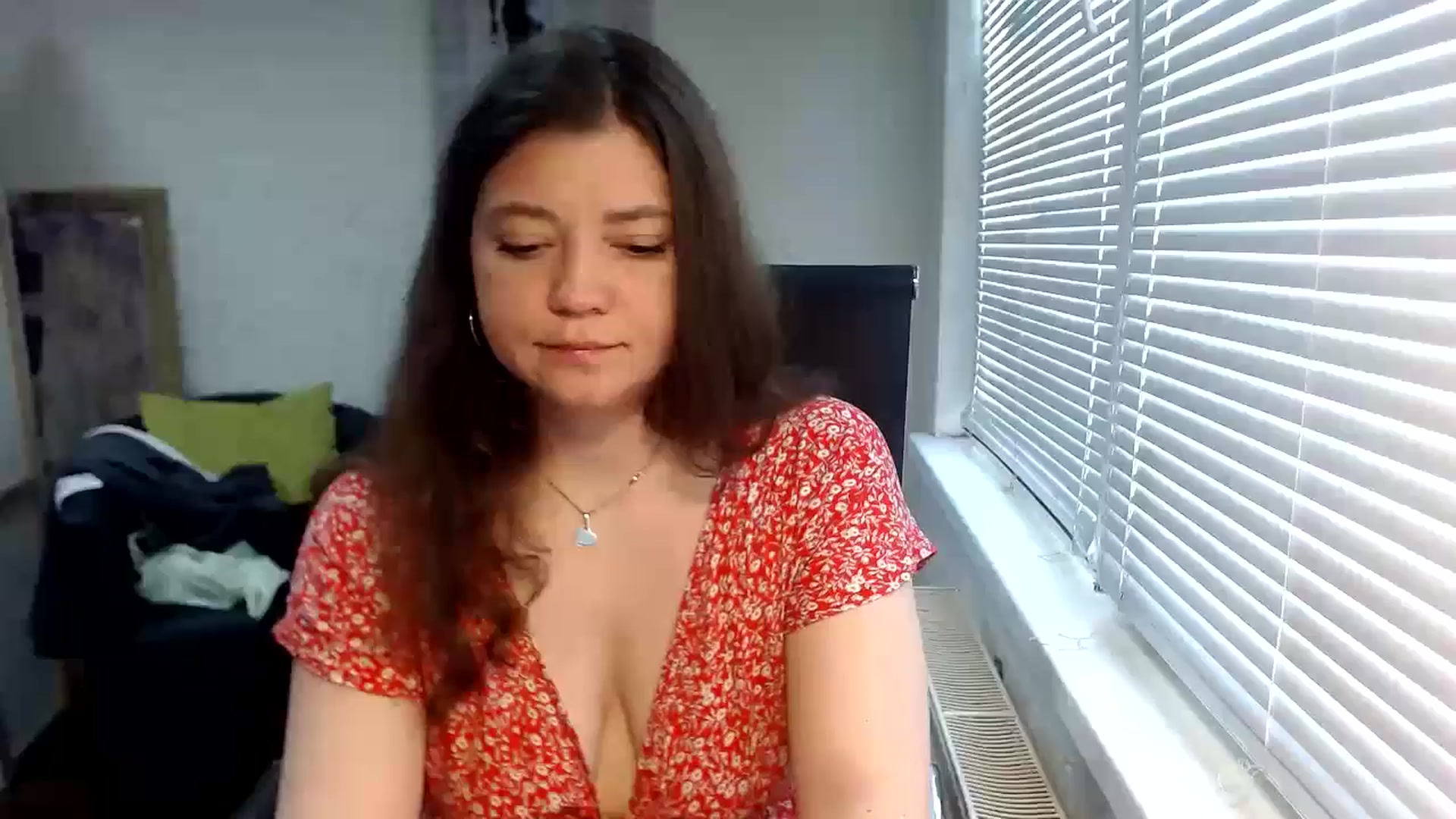 Gallery image thumbnail from SweetArinaA's myfreecams stream on, 05/19/2024, 13:06 image 18 of 20