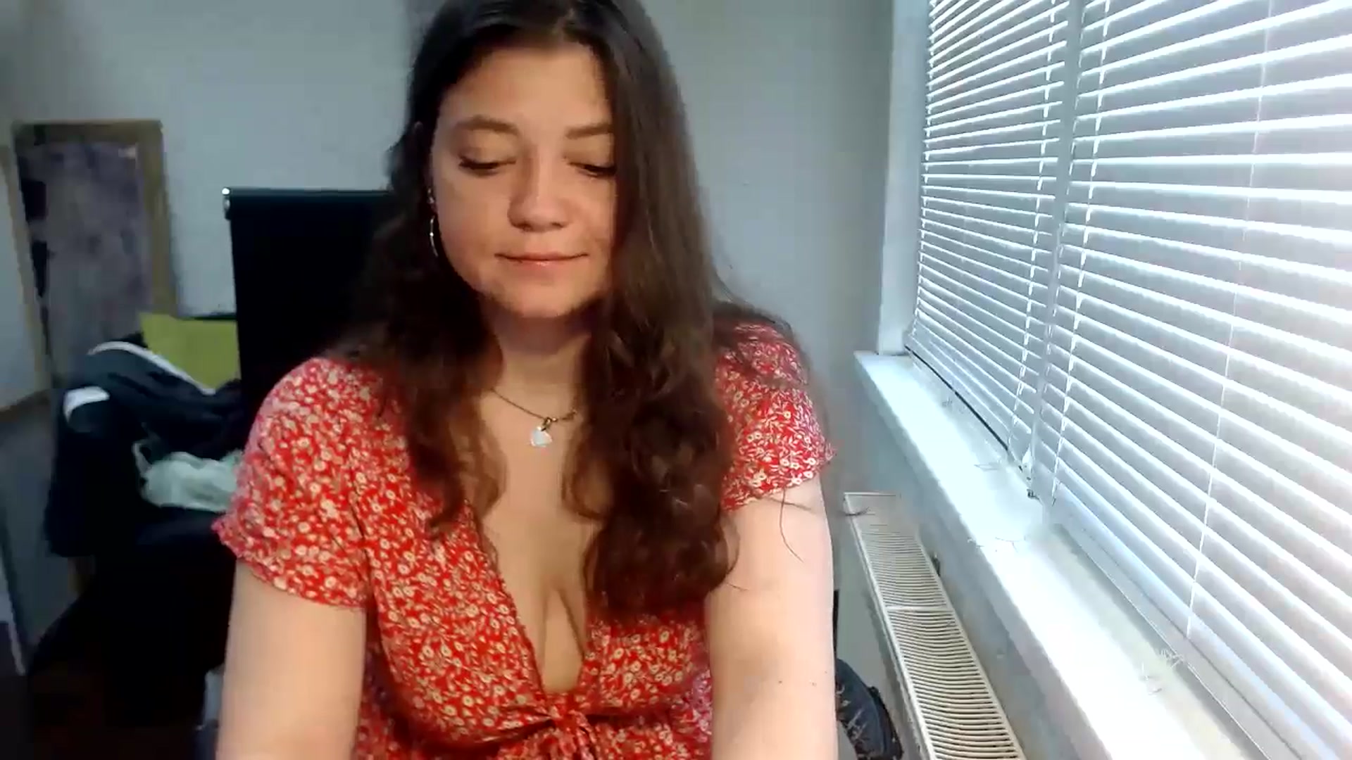 Gallery image thumbnail from SweetArinaA's myfreecams stream on, 05/19/2024, 13:35 image 14 of 20