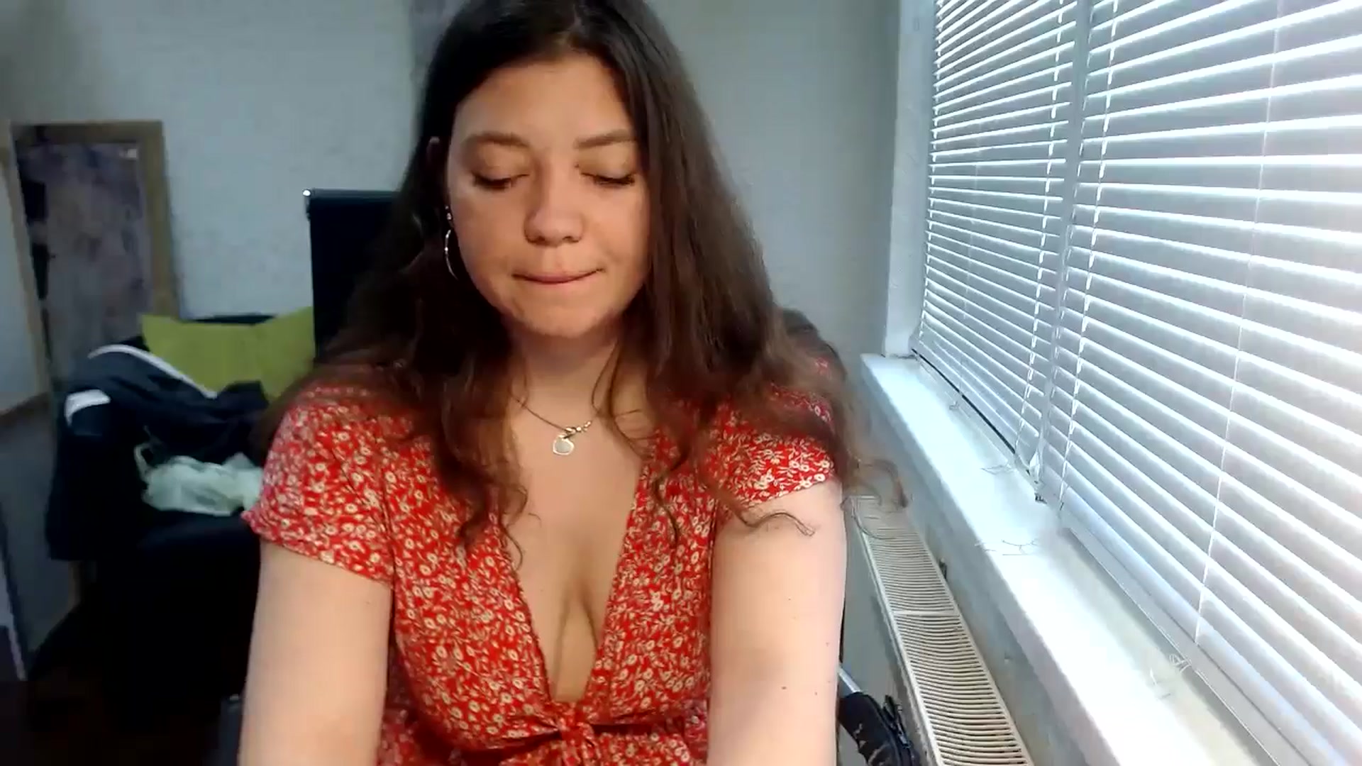 Gallery image thumbnail from SweetArinaA's myfreecams stream on, 05/19/2024, 13:35 image 20 of 20