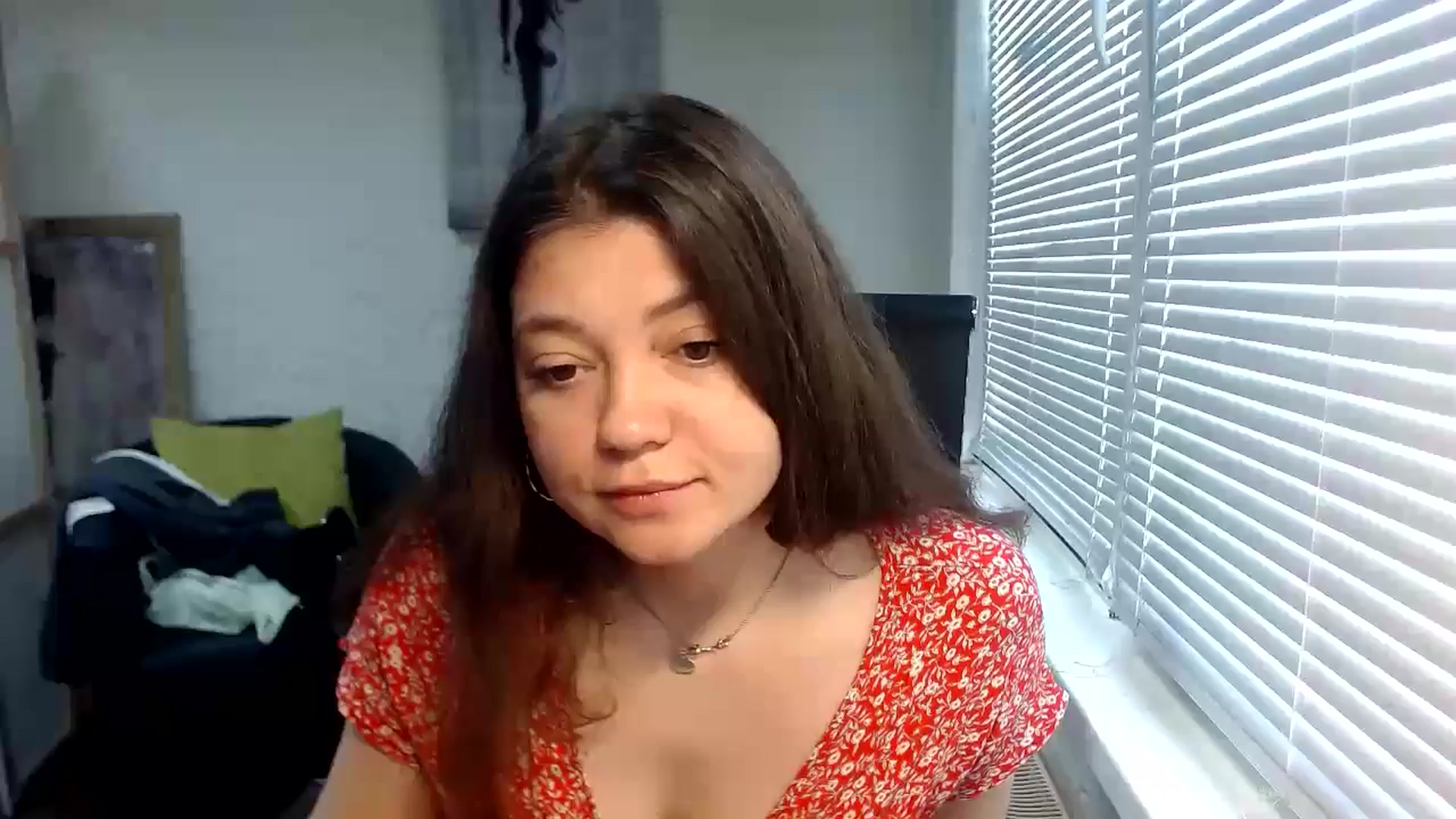 Gallery image thumbnail from SweetArinaA's myfreecams stream on, 05/19/2024, 13:35 image 7 of 20