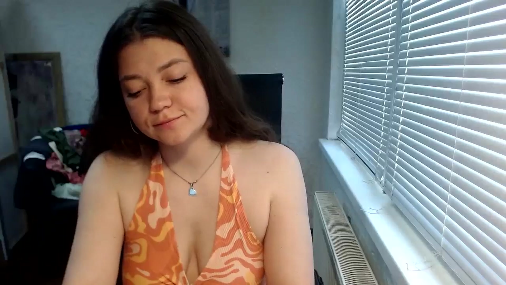 Gallery image thumbnail from SweetArinaA's myfreecams stream on, 05/19/2024, 14:17 image 5 of 20