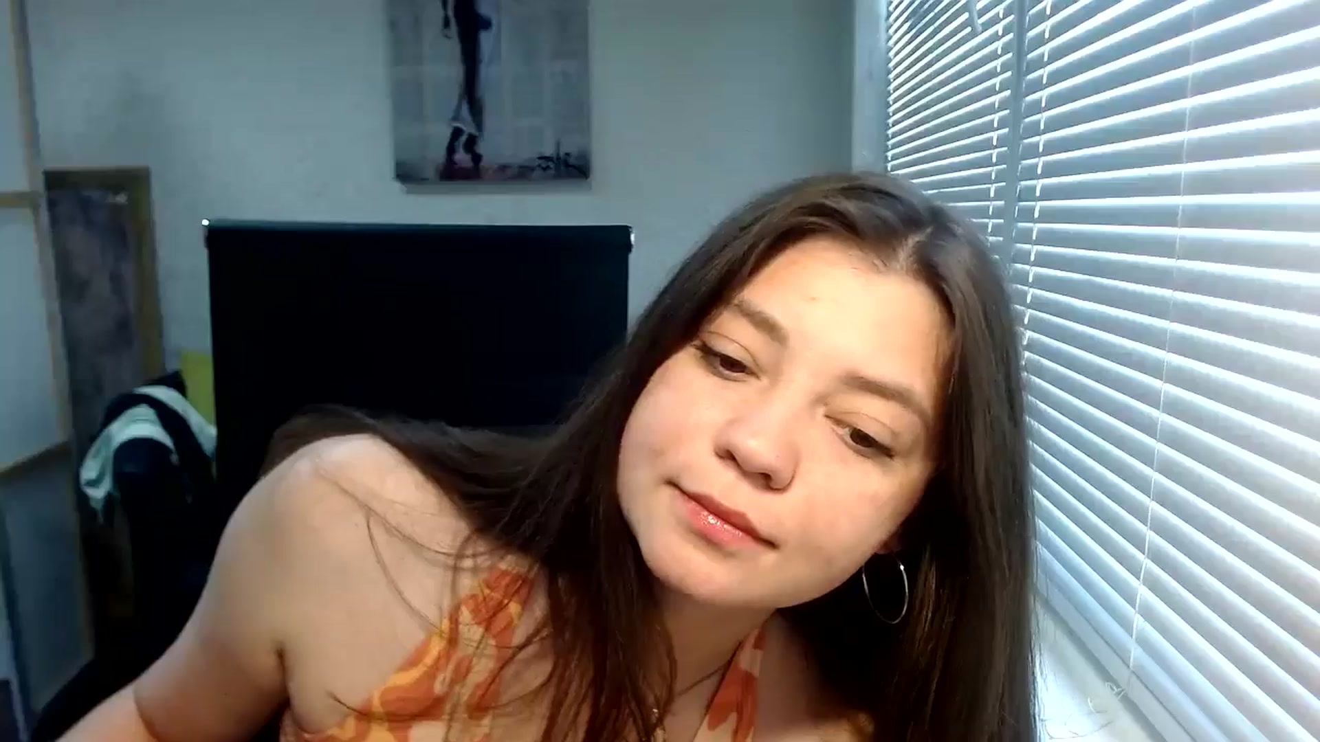 Gallery image thumbnail from SweetArinaA's myfreecams stream on, 05/25/2024, 13:08 image 11 of 20