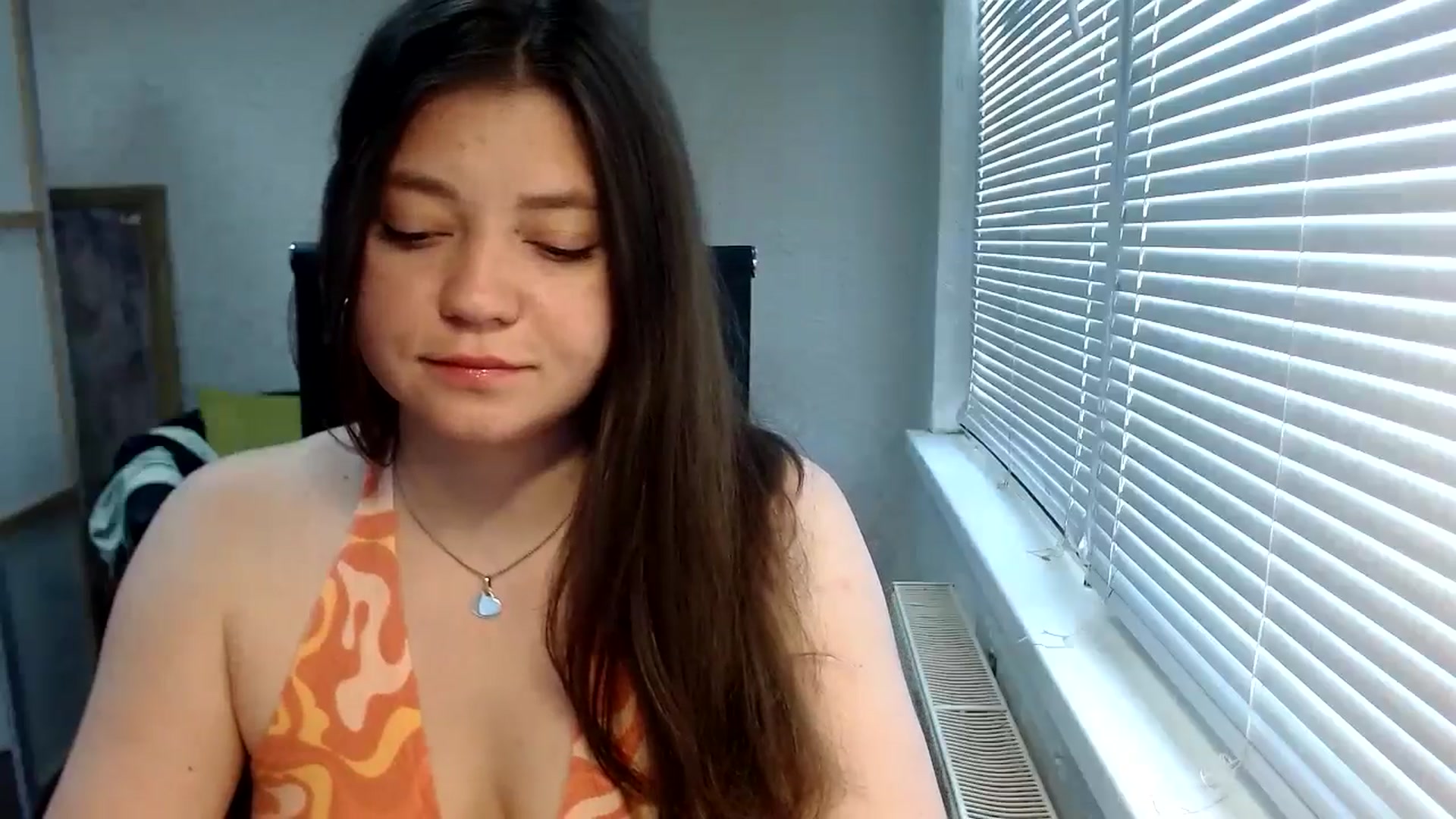 Gallery image thumbnail from SweetArinaA's myfreecams stream on, 05/25/2024, 13:08 image 8 of 20