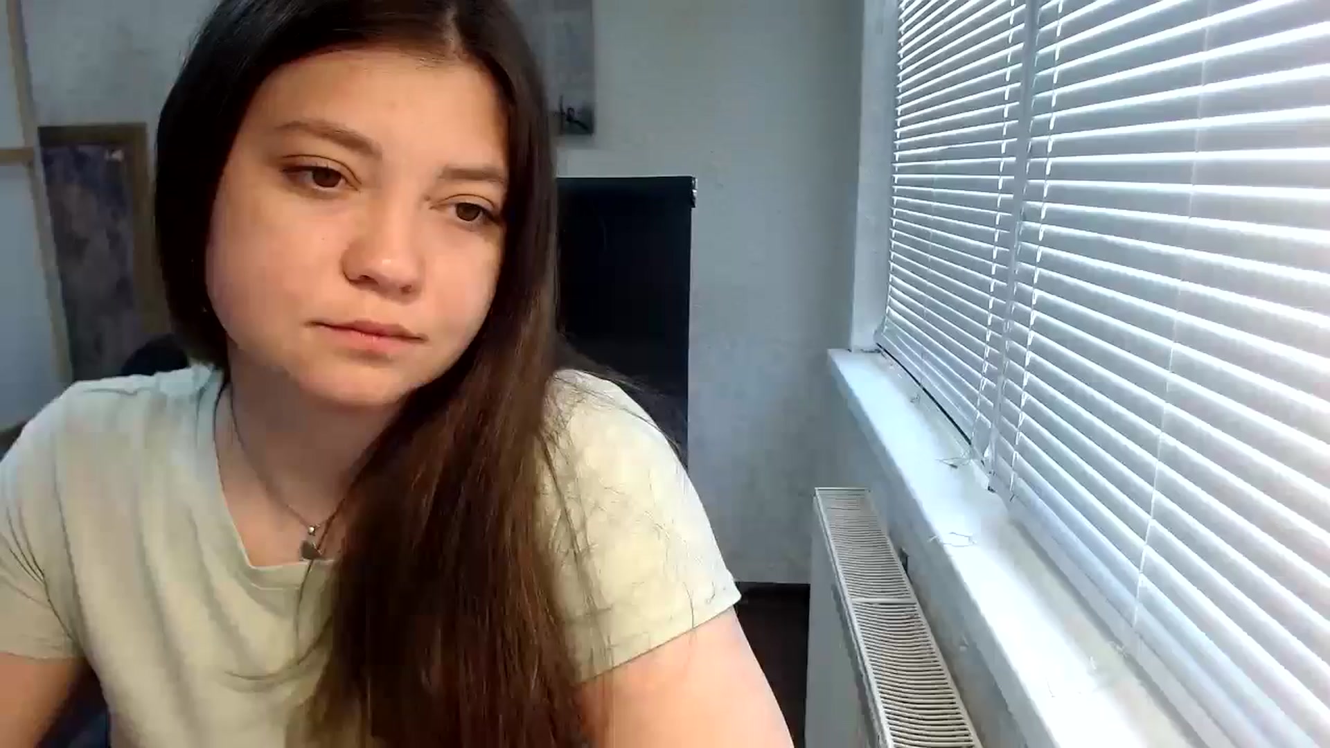 Gallery image thumbnail from SweetArinaA's myfreecams stream on, 05/25/2024, 13:08 image 1 of 20