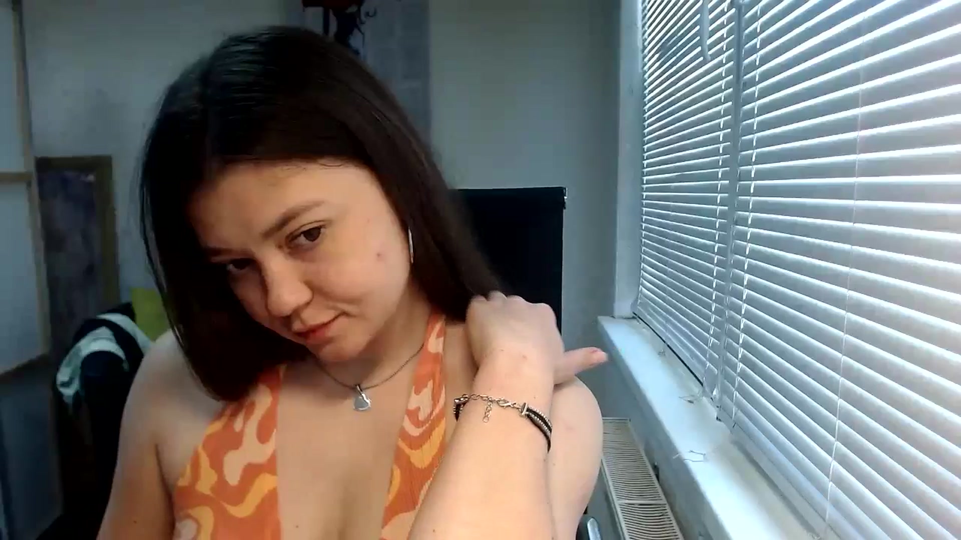 Gallery image thumbnail from SweetArinaA's myfreecams stream on, 05/25/2024, 13:52 image 8 of 20