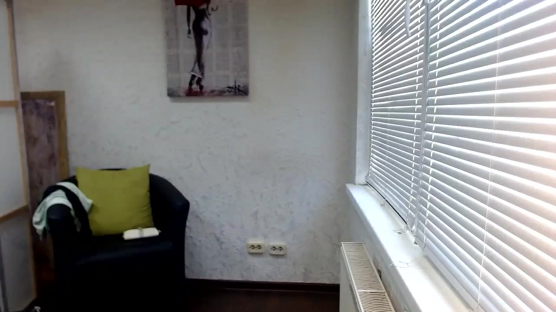 Gallery image thumbnail from SweetArinaA's myfreecams stream on, 05/25/2024, 13:52 image 10 of 20