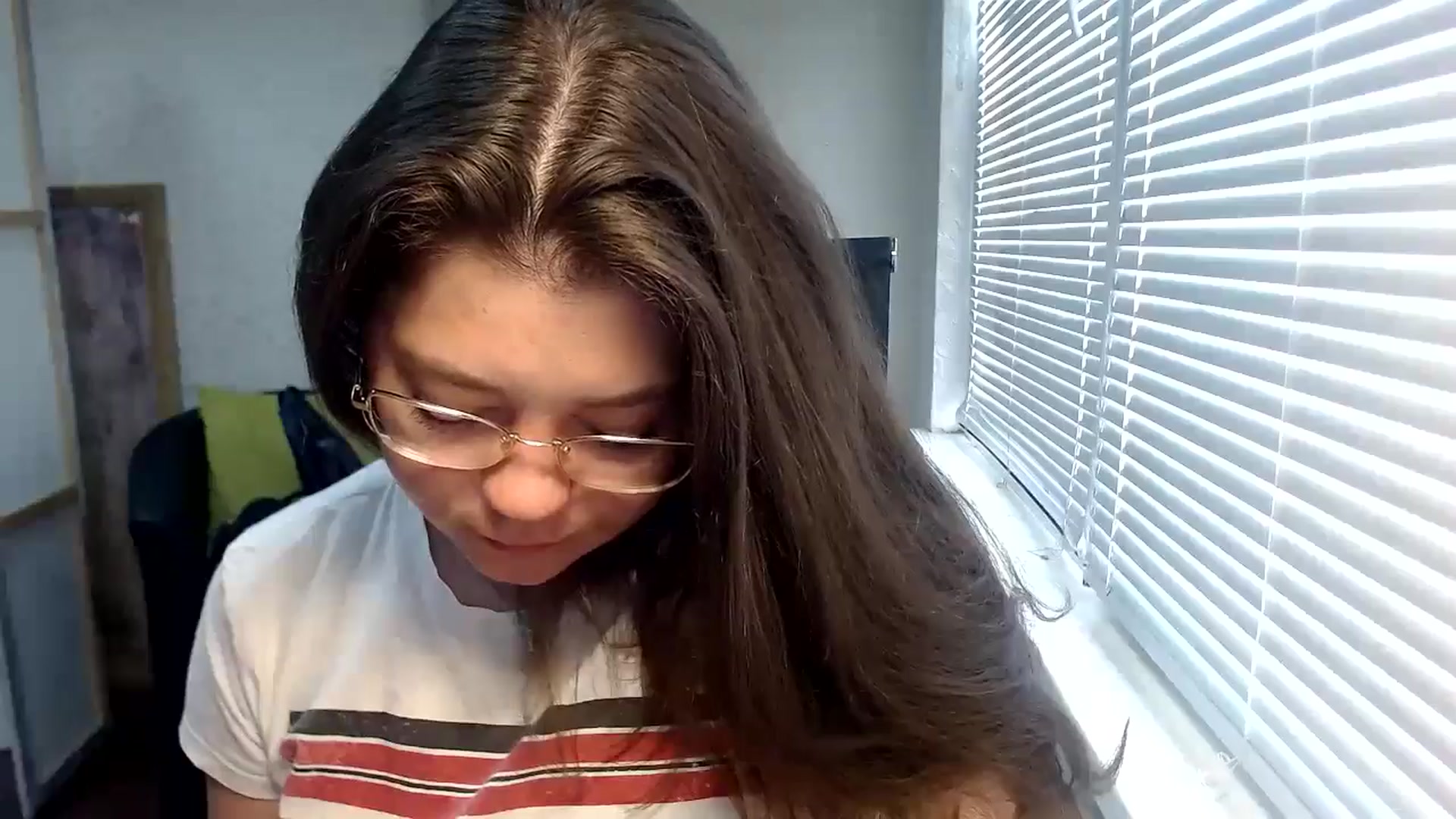 Gallery image thumbnail from SweetArinaA's myfreecams stream on, 05/26/2024, 10:54 image 3 of 20