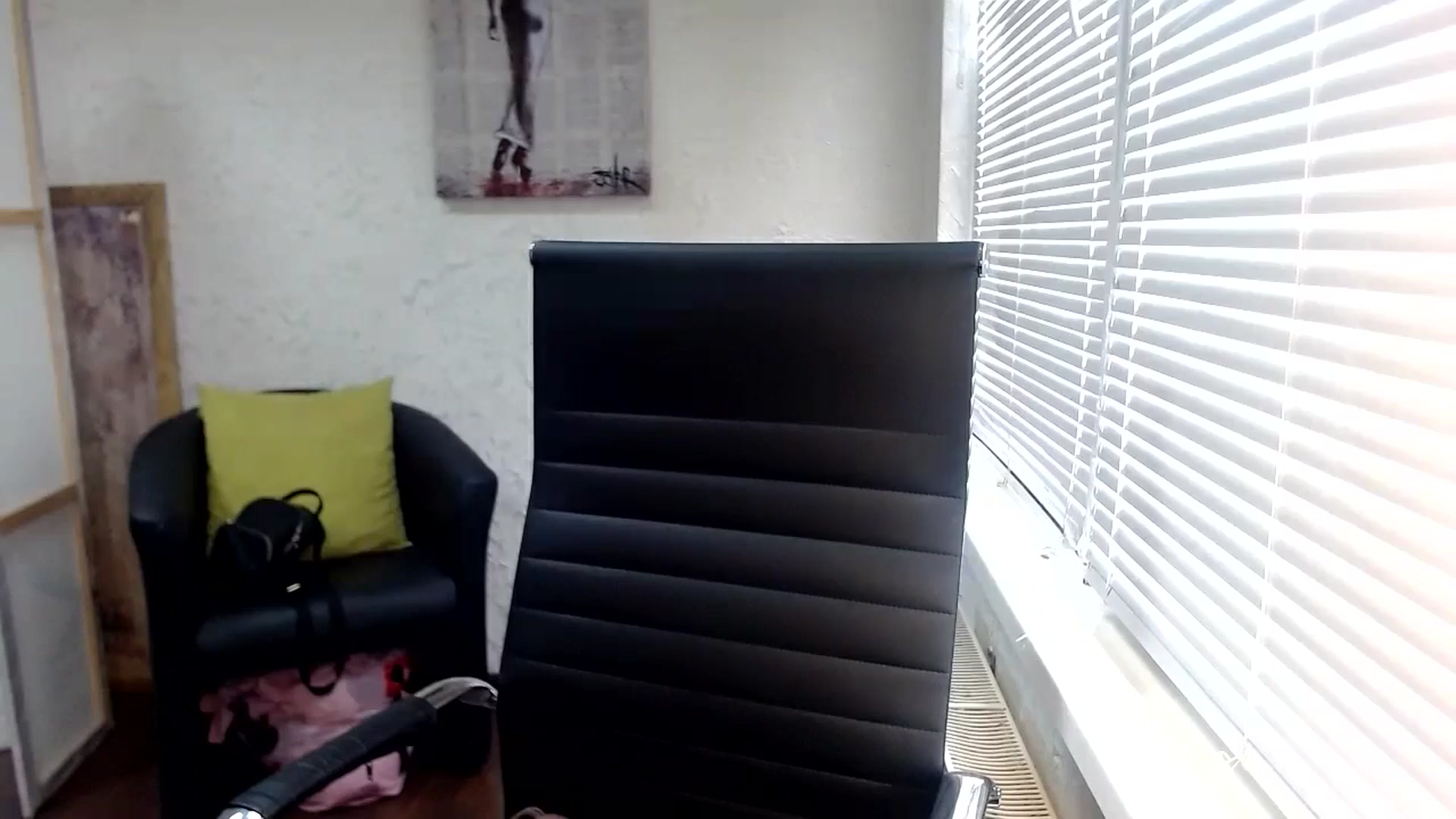 Gallery image thumbnail from SweetArinaA's myfreecams stream on, 05/26/2024, 10:54 image 18 of 20