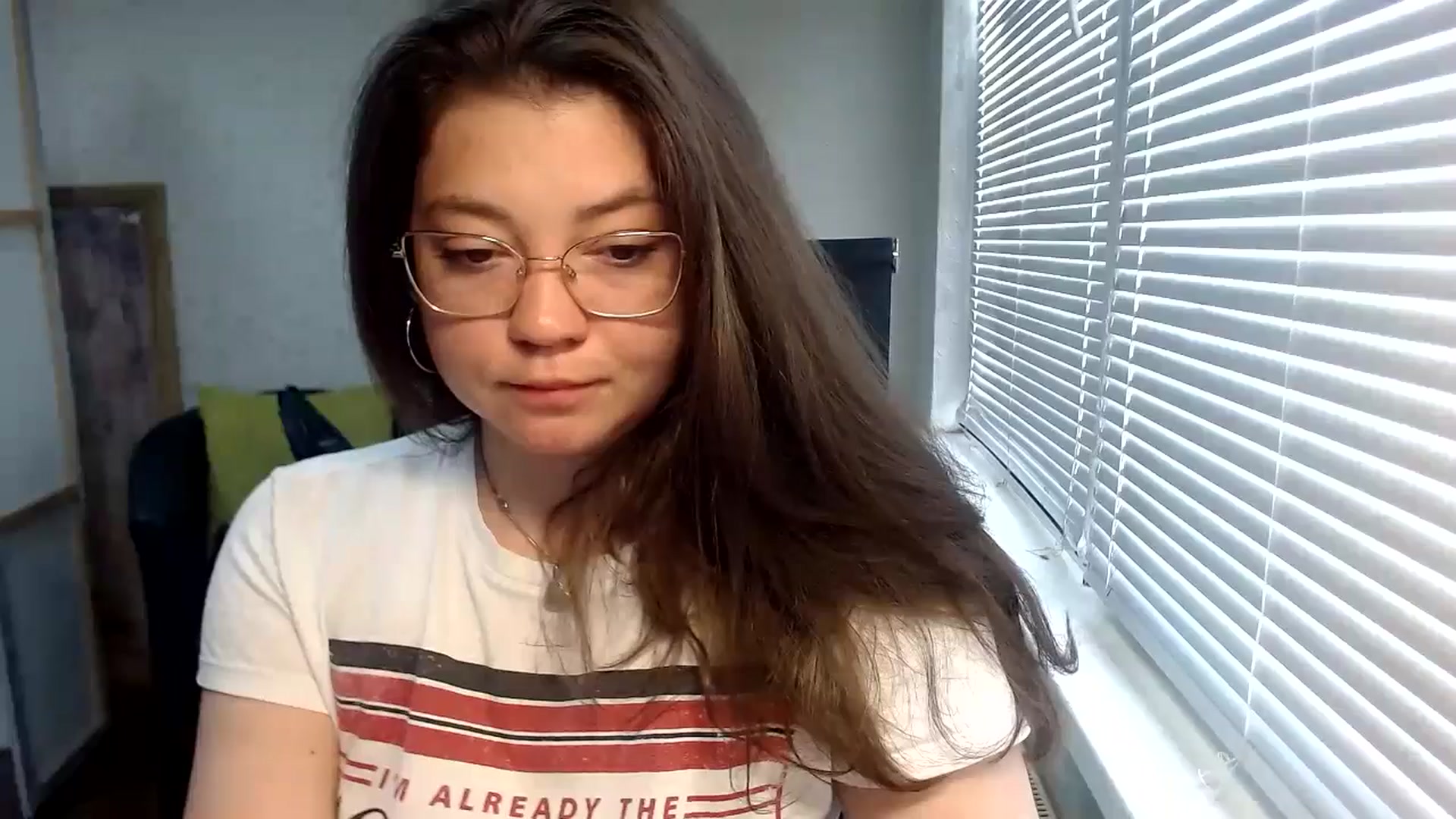 Gallery image thumbnail from SweetArinaA's myfreecams stream on, 05/26/2024, 10:54 image 4 of 20