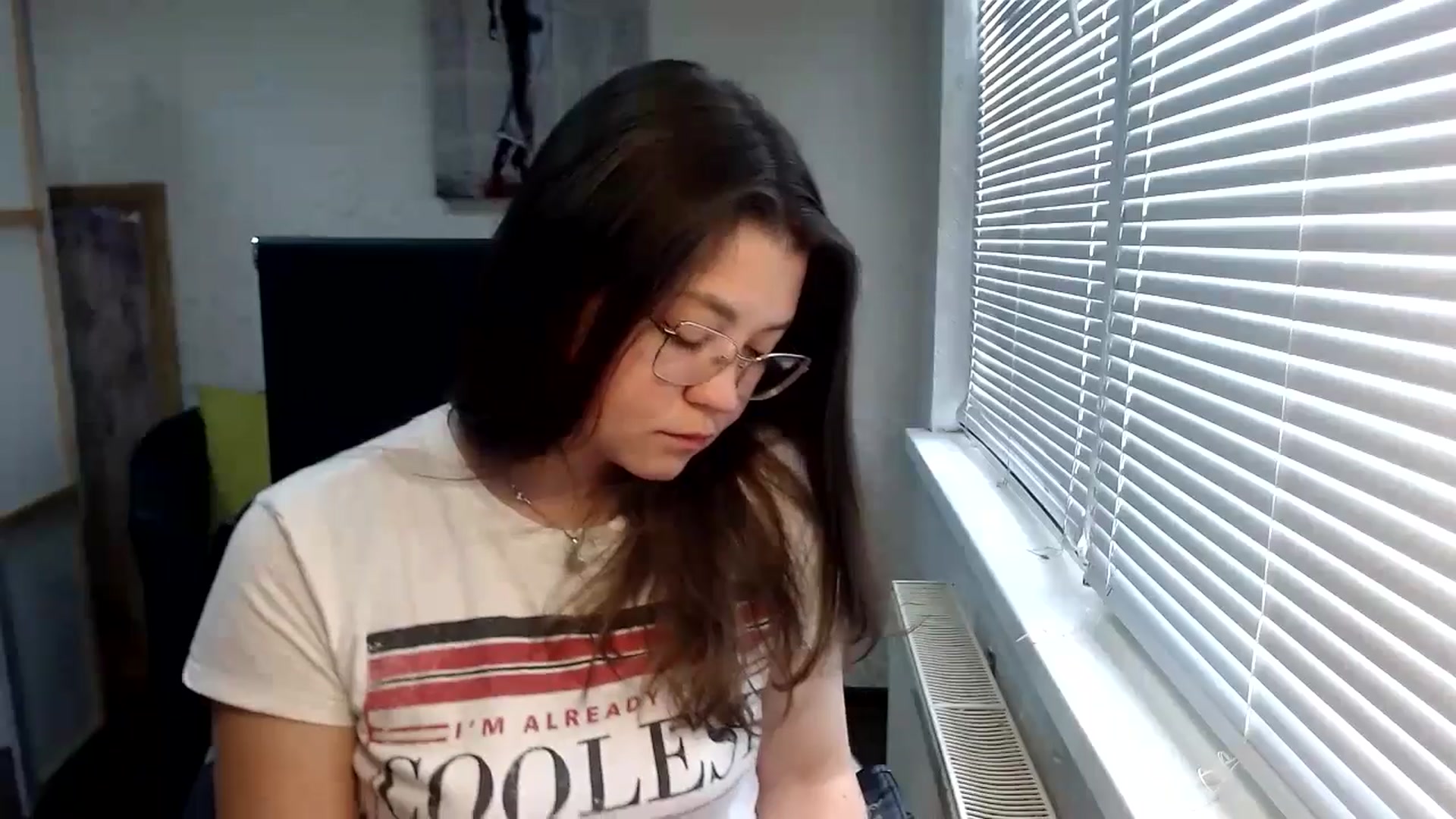 Gallery image thumbnail from SweetArinaA's myfreecams stream on, 05/26/2024, 13:16 image 6 of 20