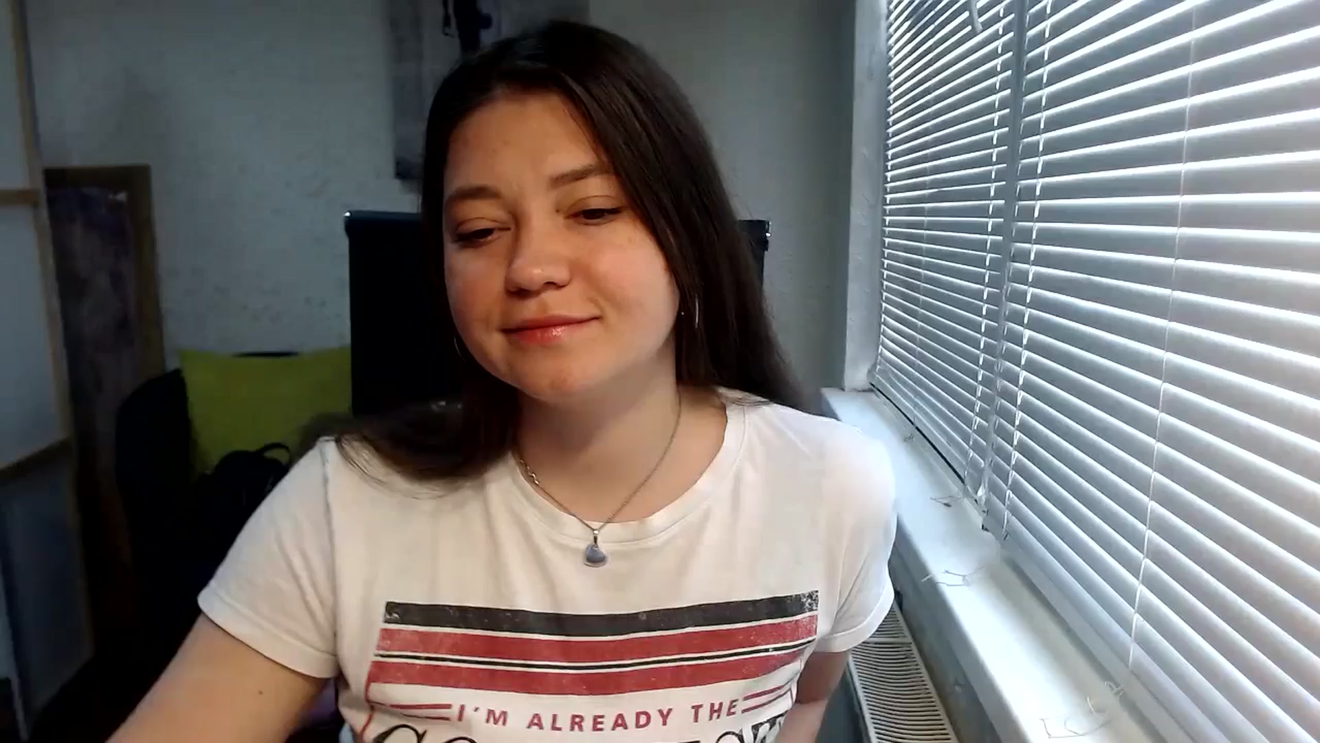 Gallery image thumbnail from SweetArinaA's myfreecams stream on, 05/26/2024, 13:16 image 9 of 20