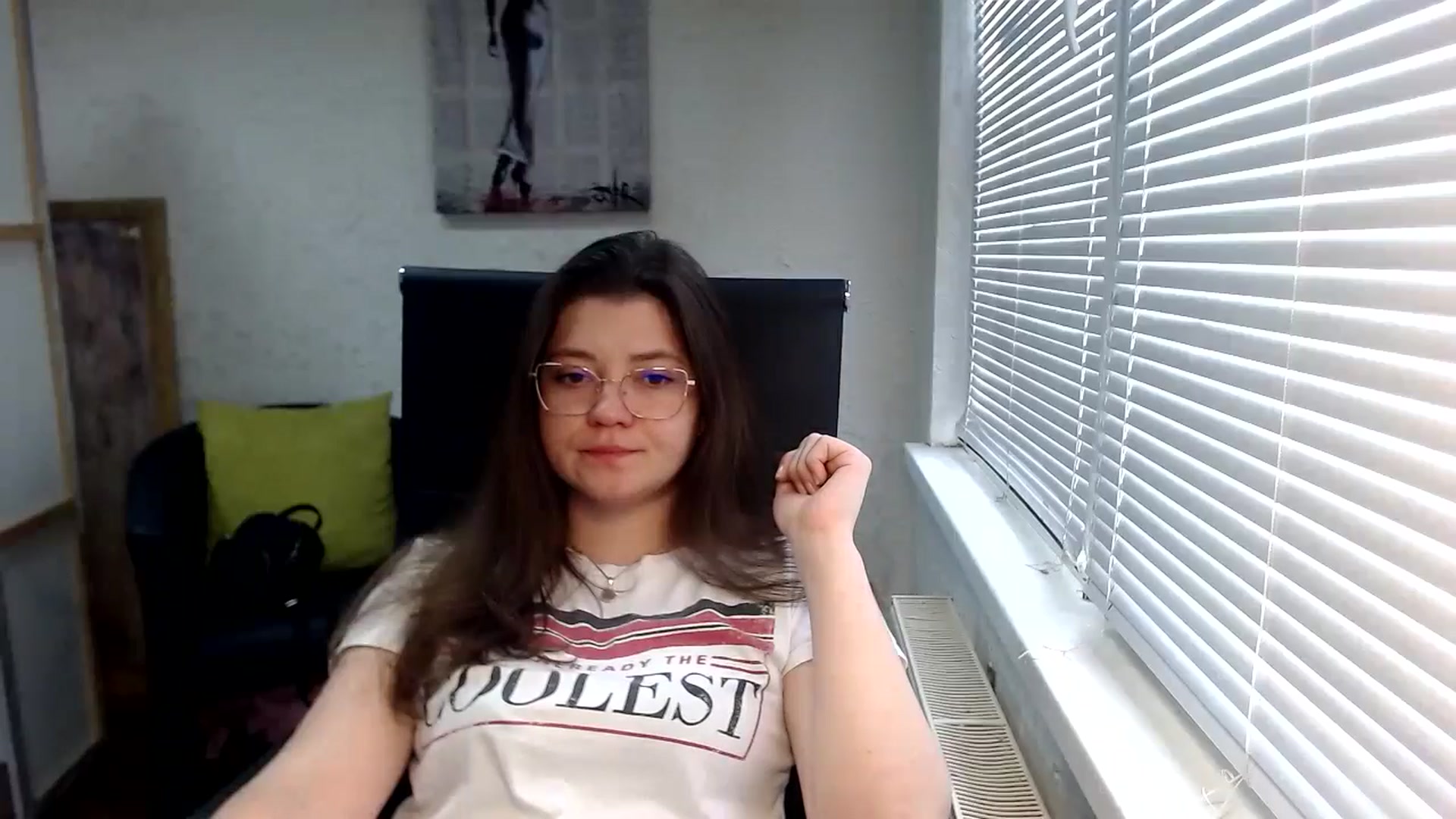 Gallery image thumbnail from SweetArinaA's myfreecams stream on, 05/26/2024, 14:55 image 11 of 20