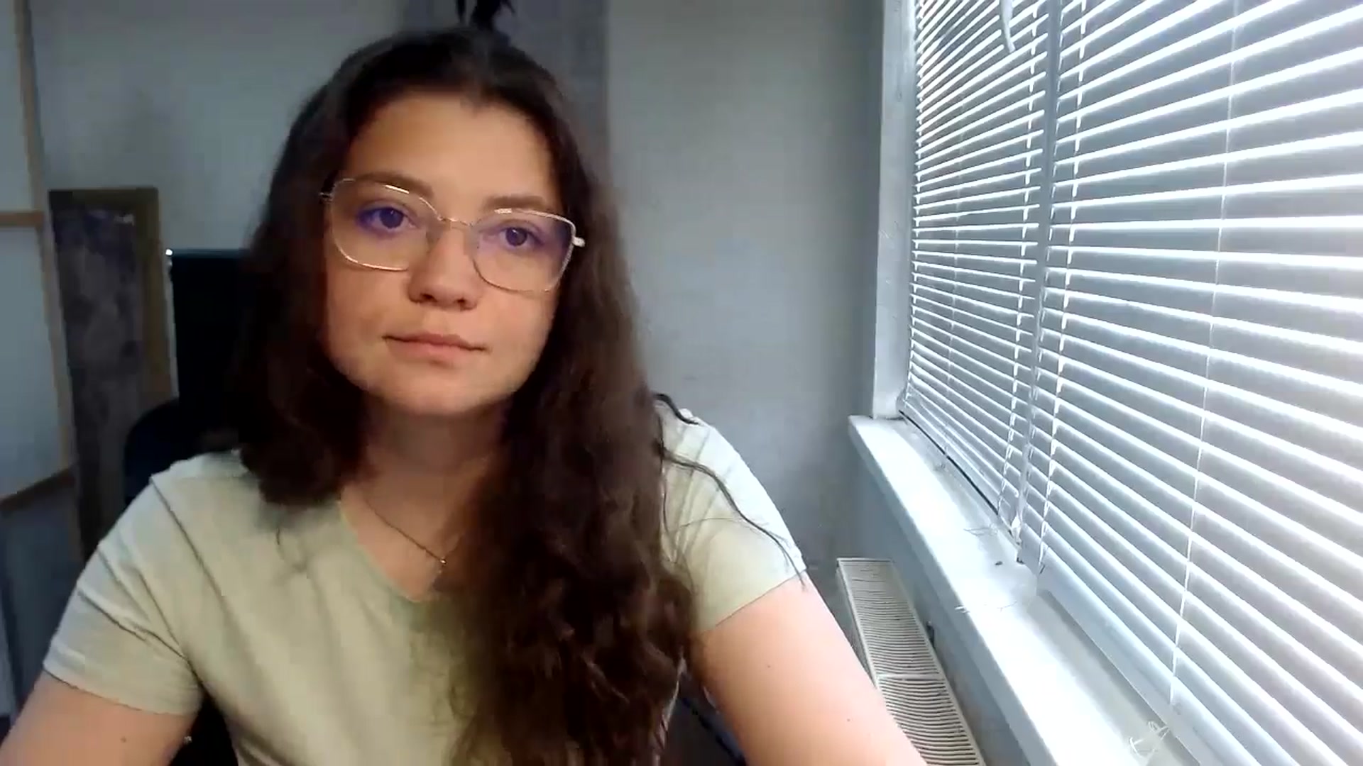 Gallery image thumbnail from SweetArinaA's myfreecams stream on, 05/30/2024, 10:45 image 9 of 20