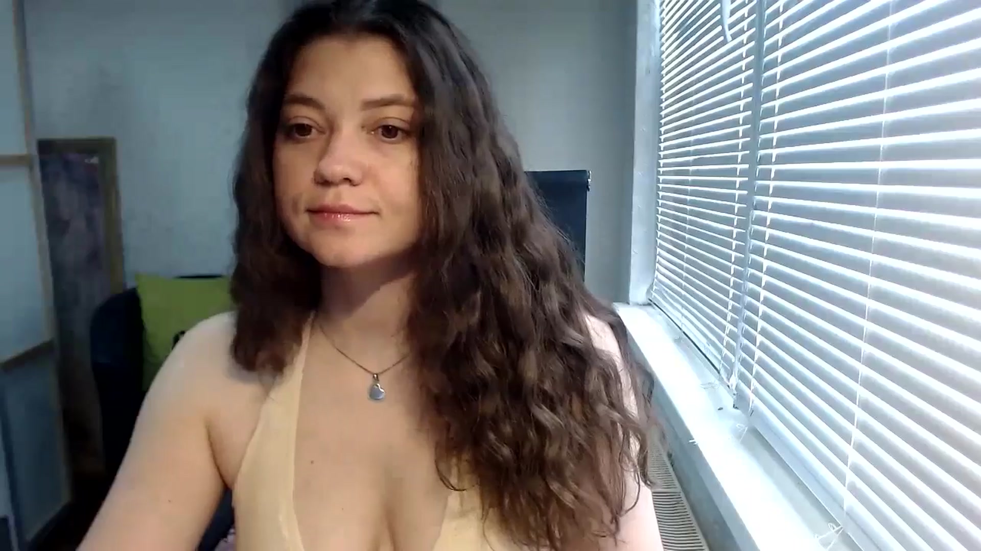 Gallery image thumbnail from SweetArinaA's myfreecams stream on, 05/30/2024, 10:45 image 13 of 20