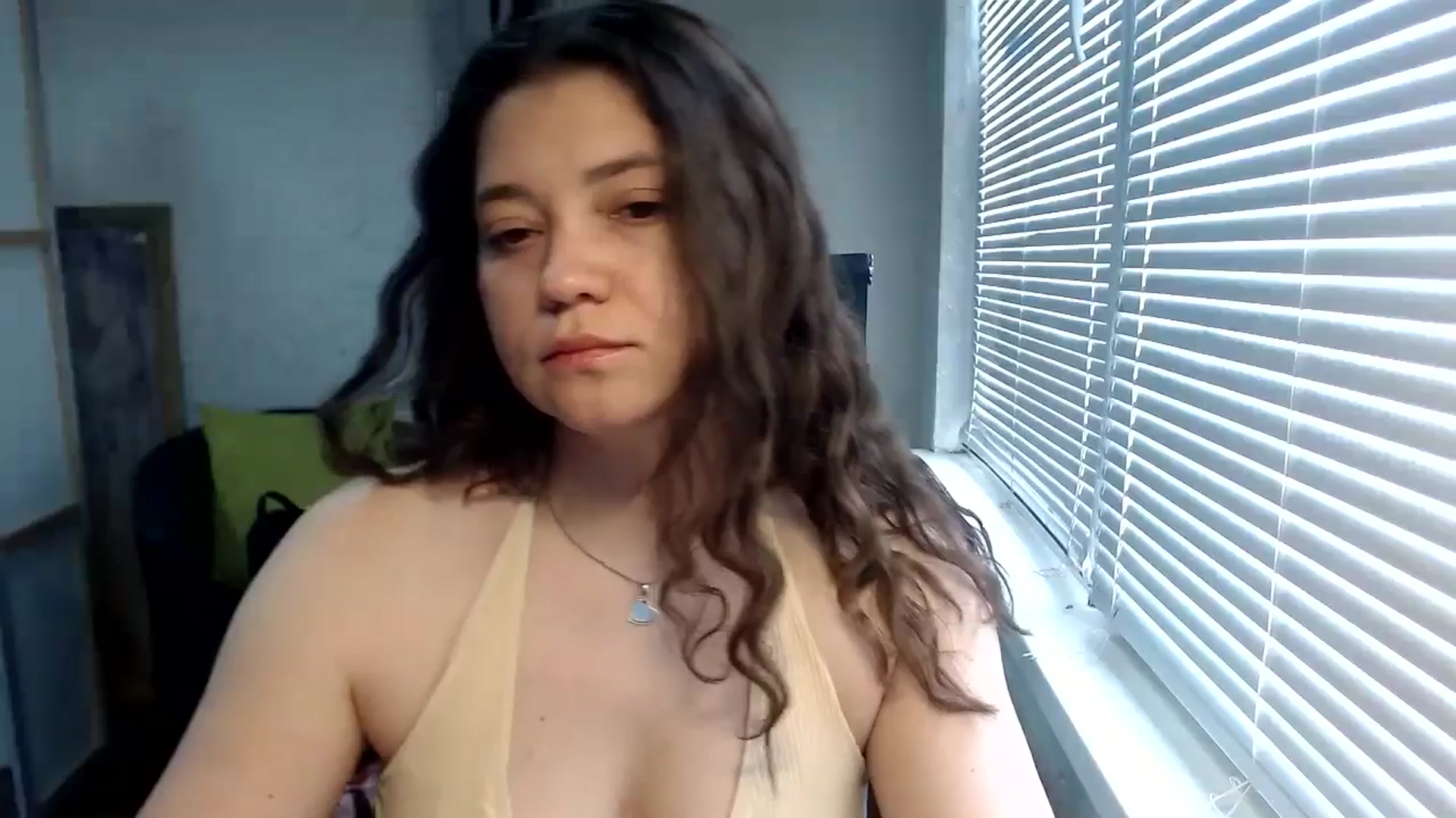 Gallery image thumbnail from SweetArinaA's myfreecams stream on, 05/30/2024, 10:45 image 14 of 20