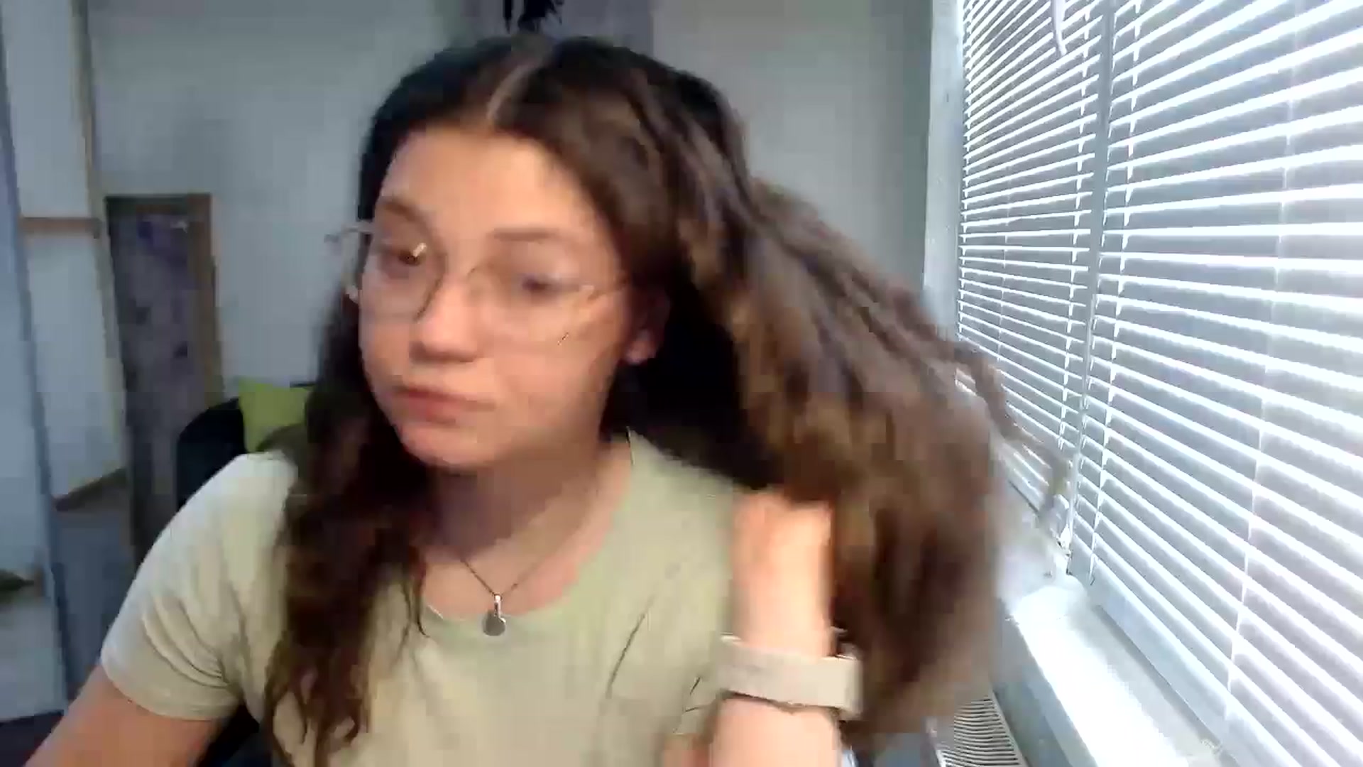 Gallery image thumbnail from SweetArinaA's myfreecams stream on, 05/30/2024, 11:46 image 1 of 20