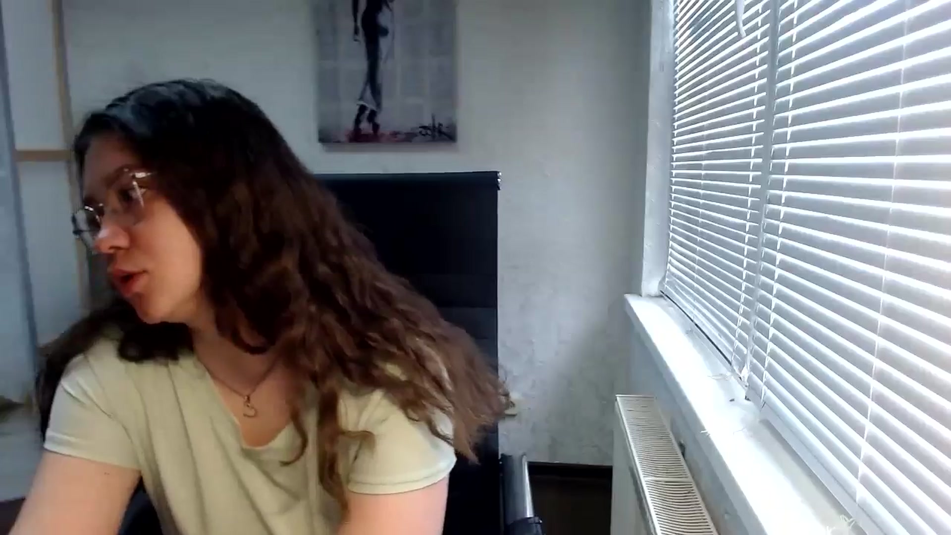 Gallery image thumbnail from SweetArinaA's myfreecams stream on, 05/30/2024, 11:46 image 14 of 20