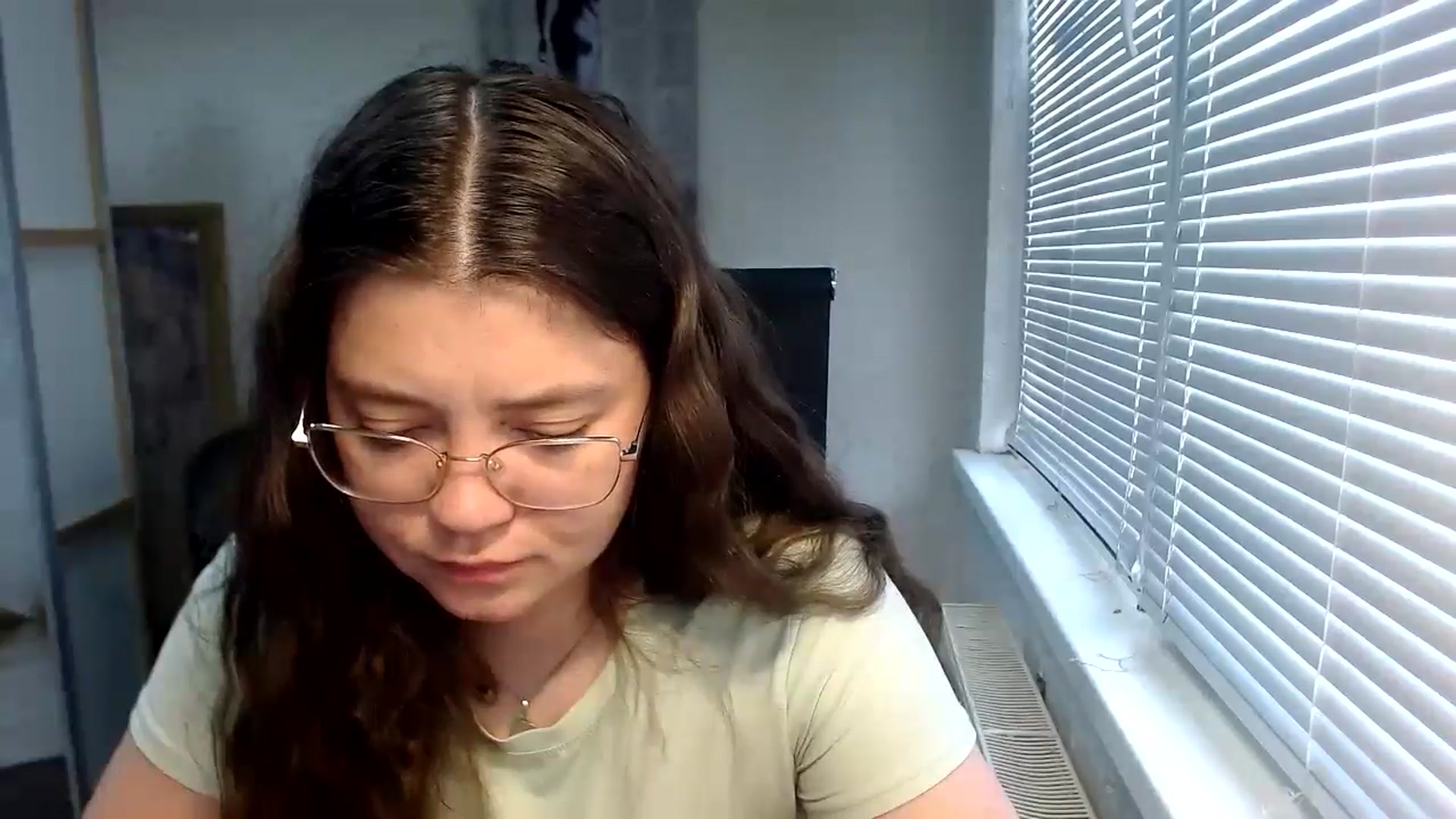Gallery image thumbnail from SweetArinaA's myfreecams stream on, 05/30/2024, 12:44 image 11 of 20
