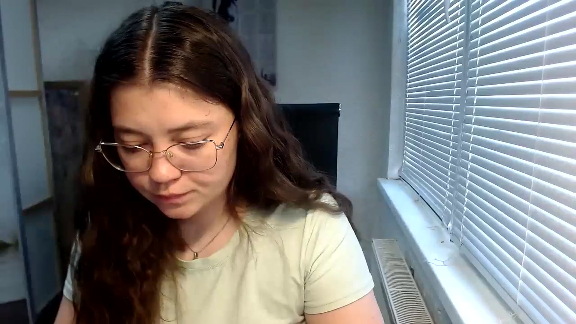 Gallery image thumbnail from SweetArinaA's myfreecams stream on, 05/30/2024, 12:44 image 7 of 20