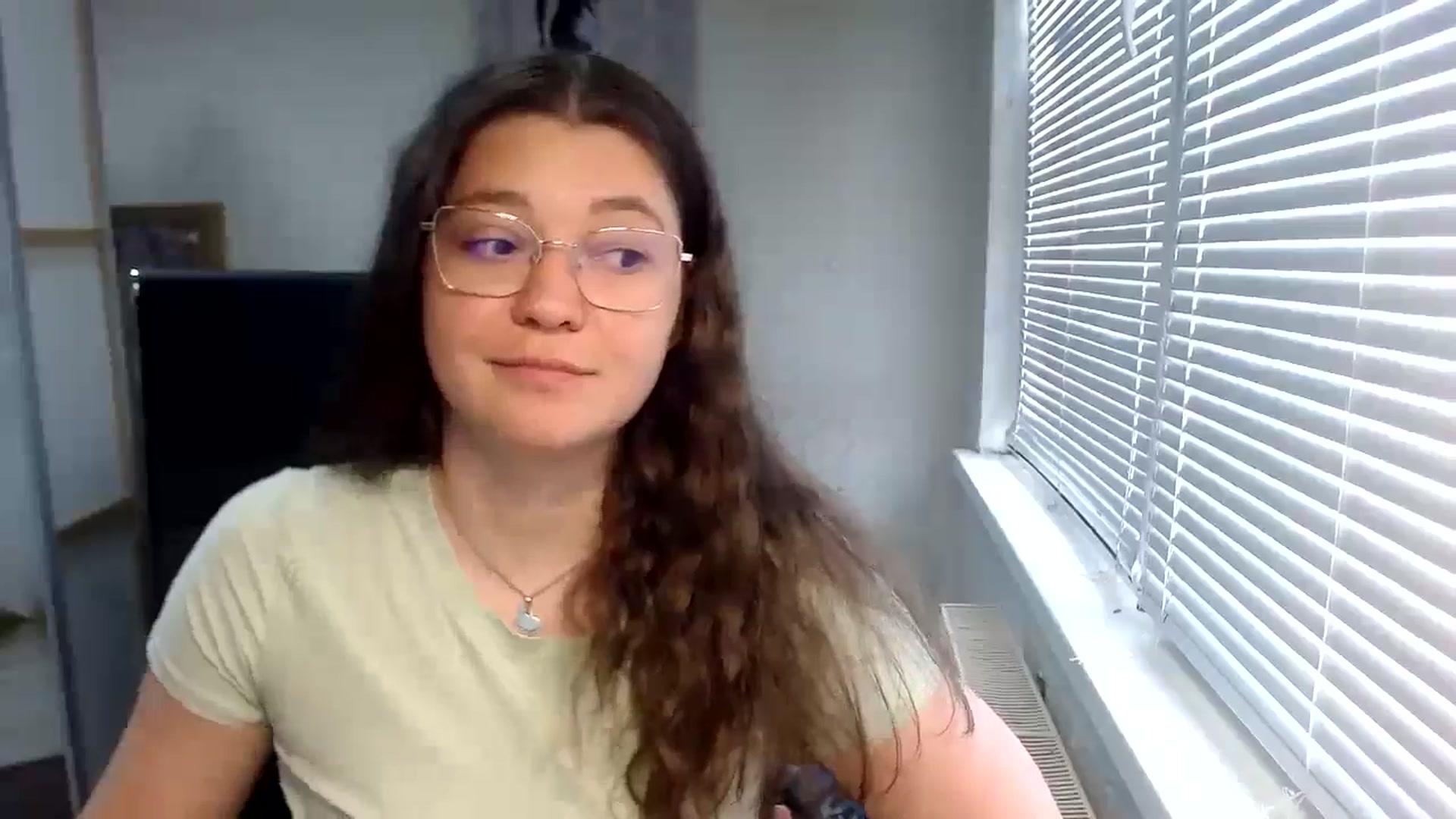 Gallery image thumbnail from SweetArinaA's myfreecams stream on, 05/30/2024, 12:44 image 20 of 20