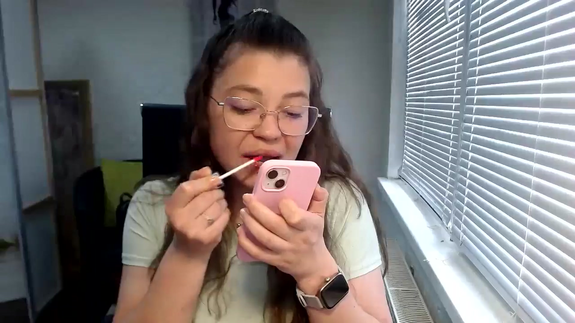 Gallery image thumbnail from SweetArinaA's myfreecams stream on, 05/30/2024, 13:30 image 10 of 20