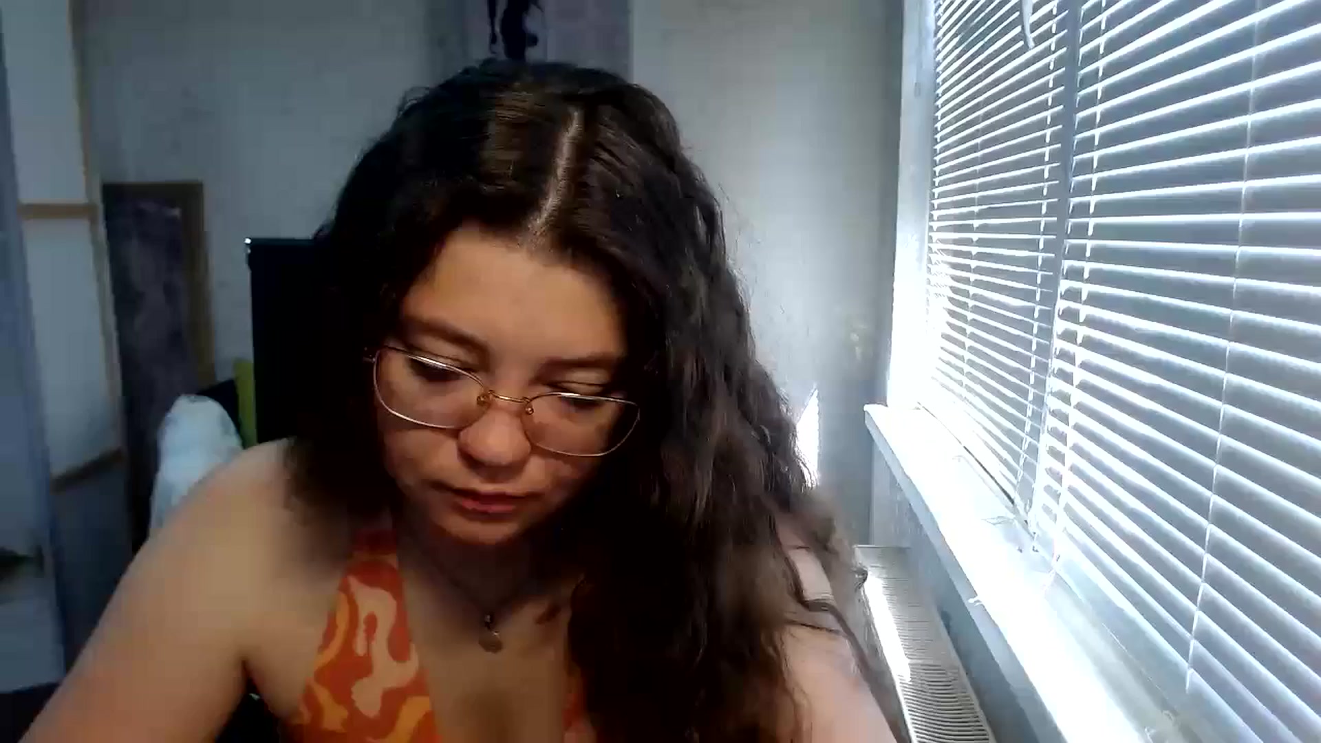Gallery image thumbnail from SweetArinaA's myfreecams stream on, 05/31/2024, 06:36 image 8 of 20