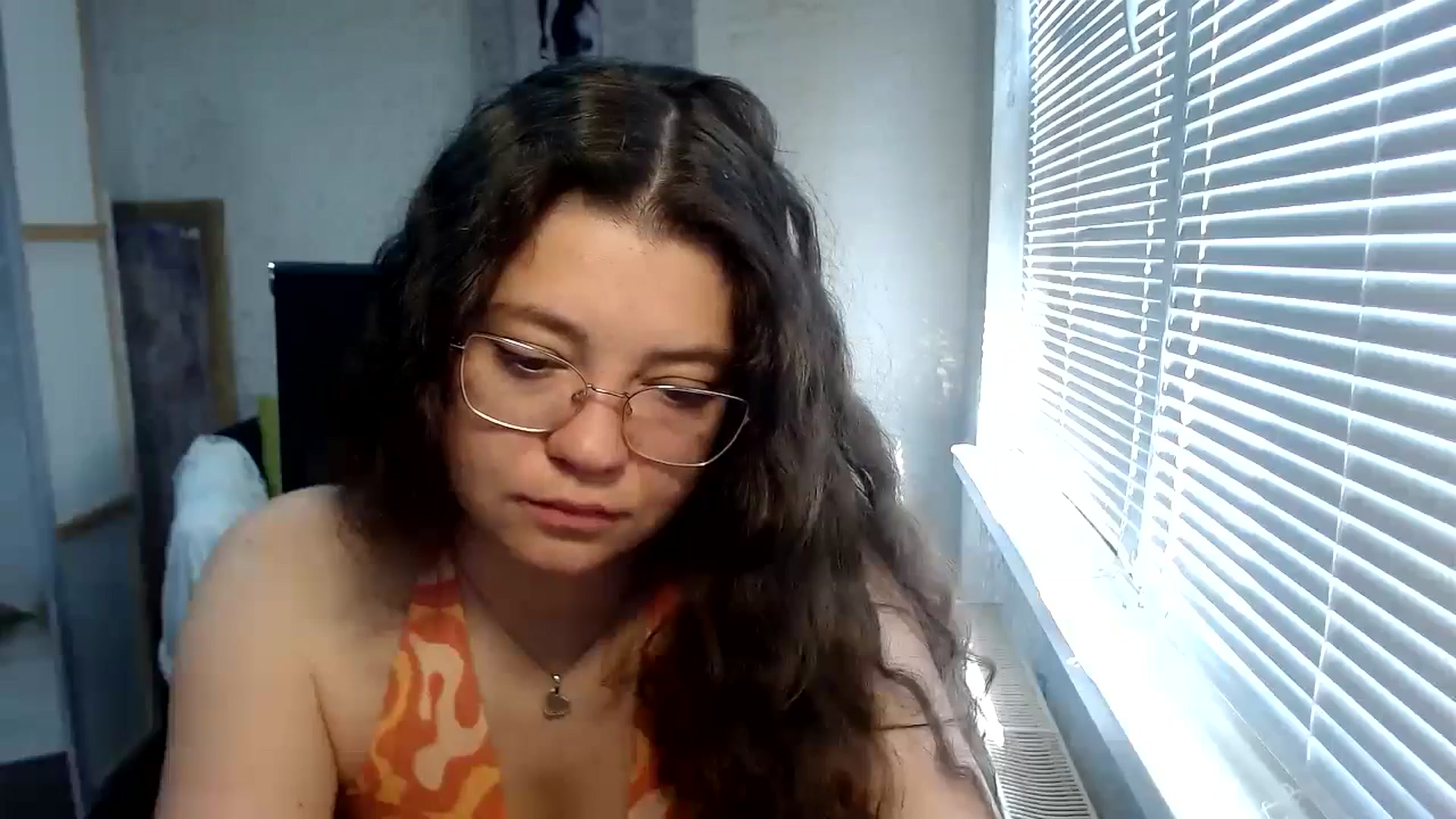 Gallery image thumbnail from SweetArinaA's myfreecams stream on, 05/31/2024, 06:36 image 10 of 20