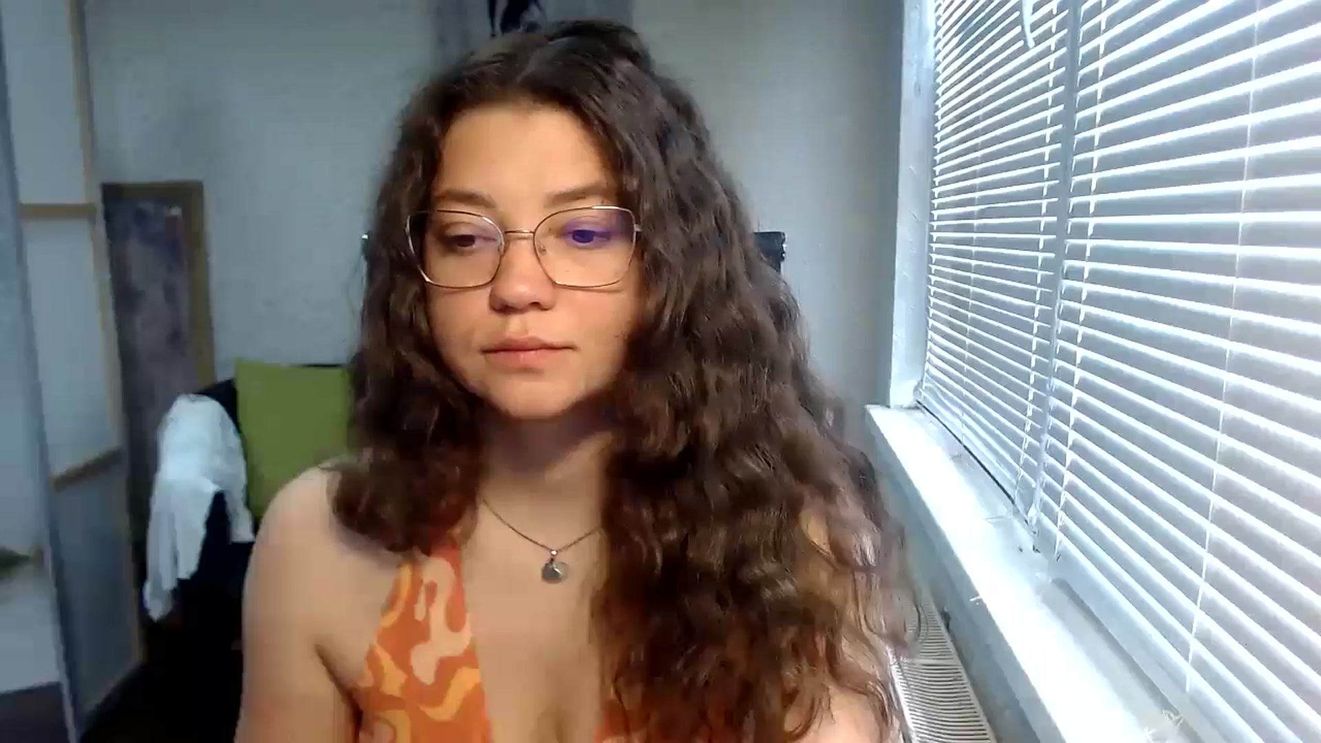 Gallery image thumbnail from SweetArinaA's myfreecams stream on, 05/31/2024, 07:29 image 11 of 20