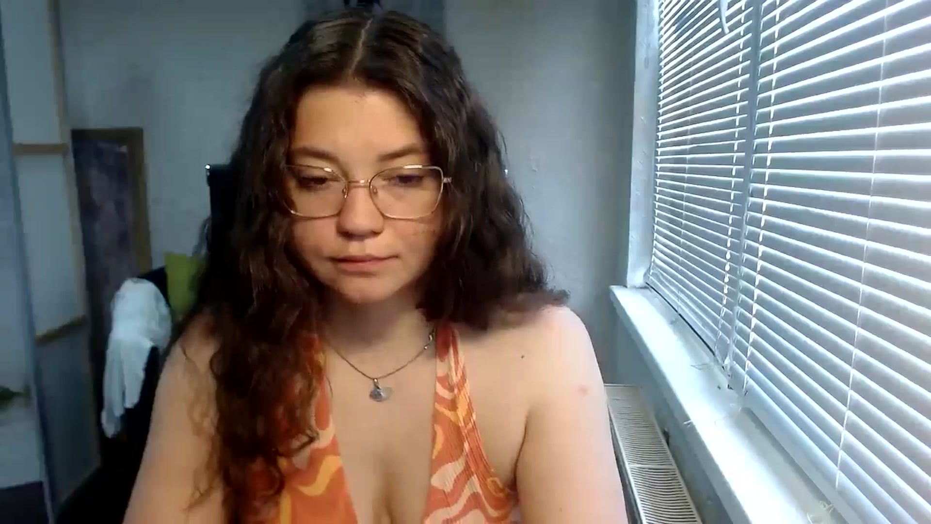 Gallery image thumbnail from SweetArinaA's myfreecams stream on, 05/31/2024, 07:29 image 10 of 20