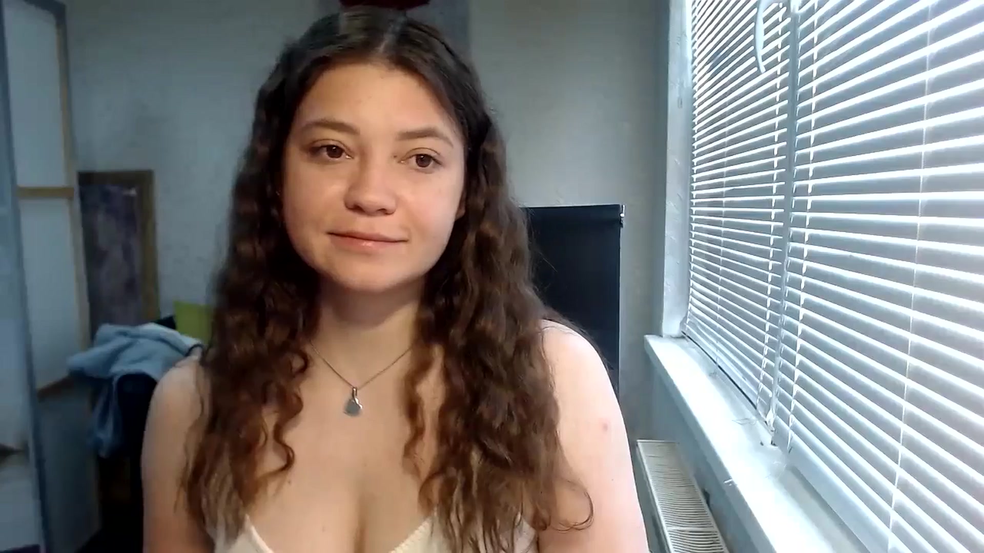 Gallery image thumbnail from SweetArinaA's myfreecams stream on, 05/31/2024, 08:54 image 9 of 20
