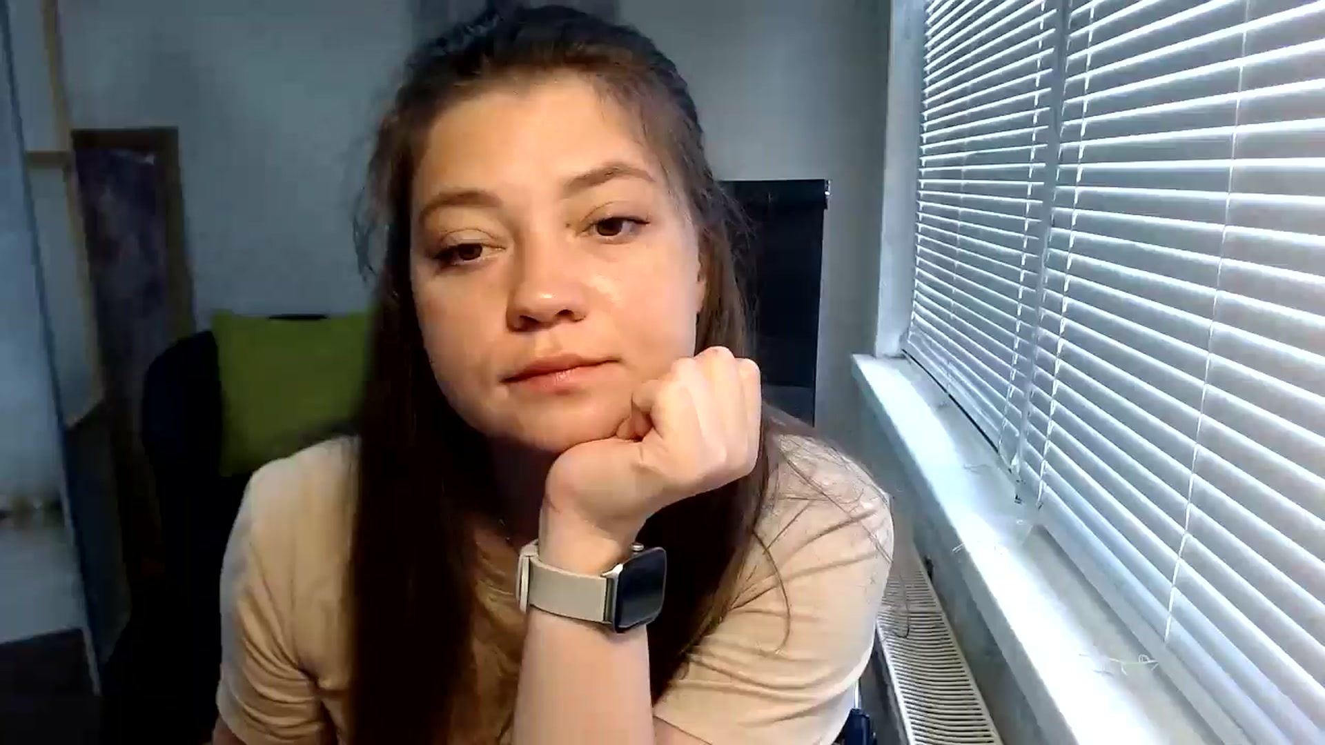 Gallery image thumbnail from SweetArinaA's myfreecams stream on, 06/03/2024, 08:01 image 17 of 20