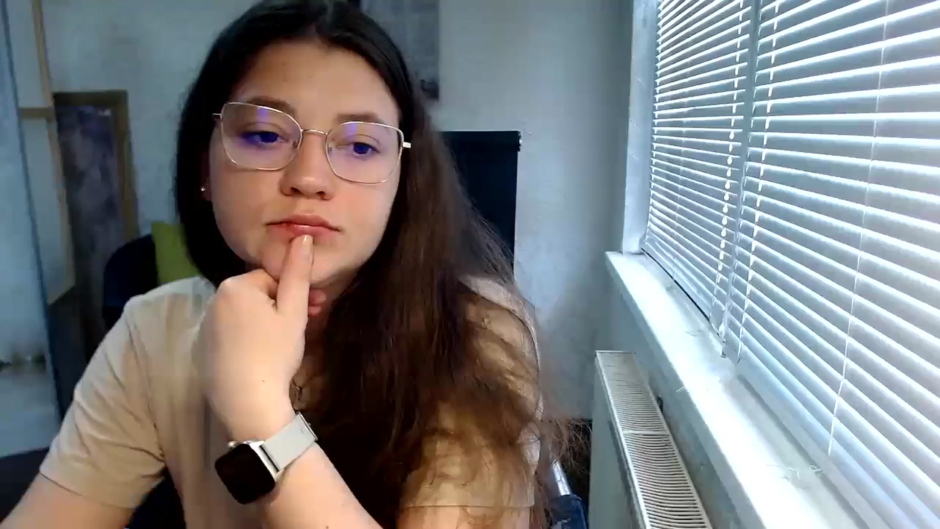 Gallery image thumbnail from SweetArinaA's myfreecams stream on, 06/03/2024, 08:01 image 7 of 20