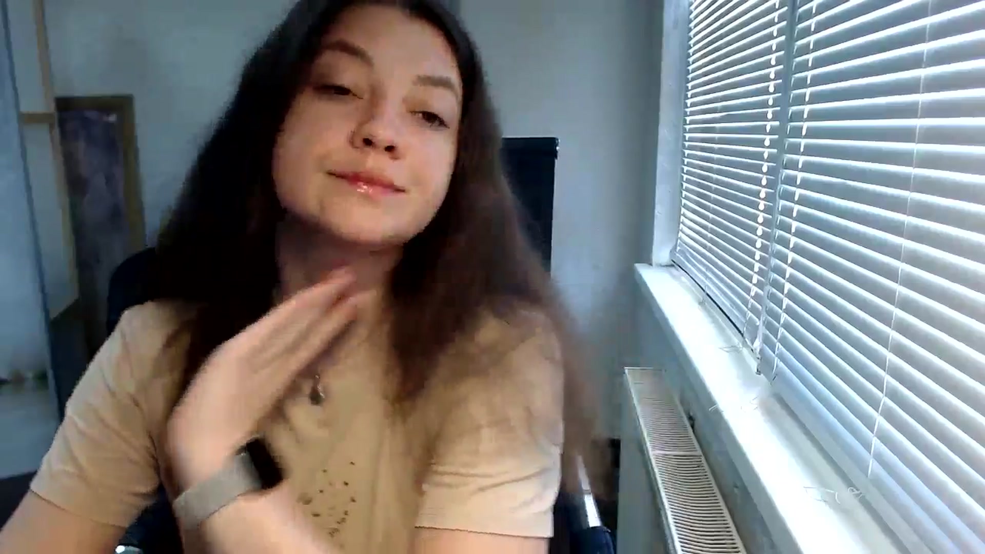 Gallery image thumbnail from SweetArinaA's myfreecams stream on, 06/03/2024, 08:01 image 5 of 20