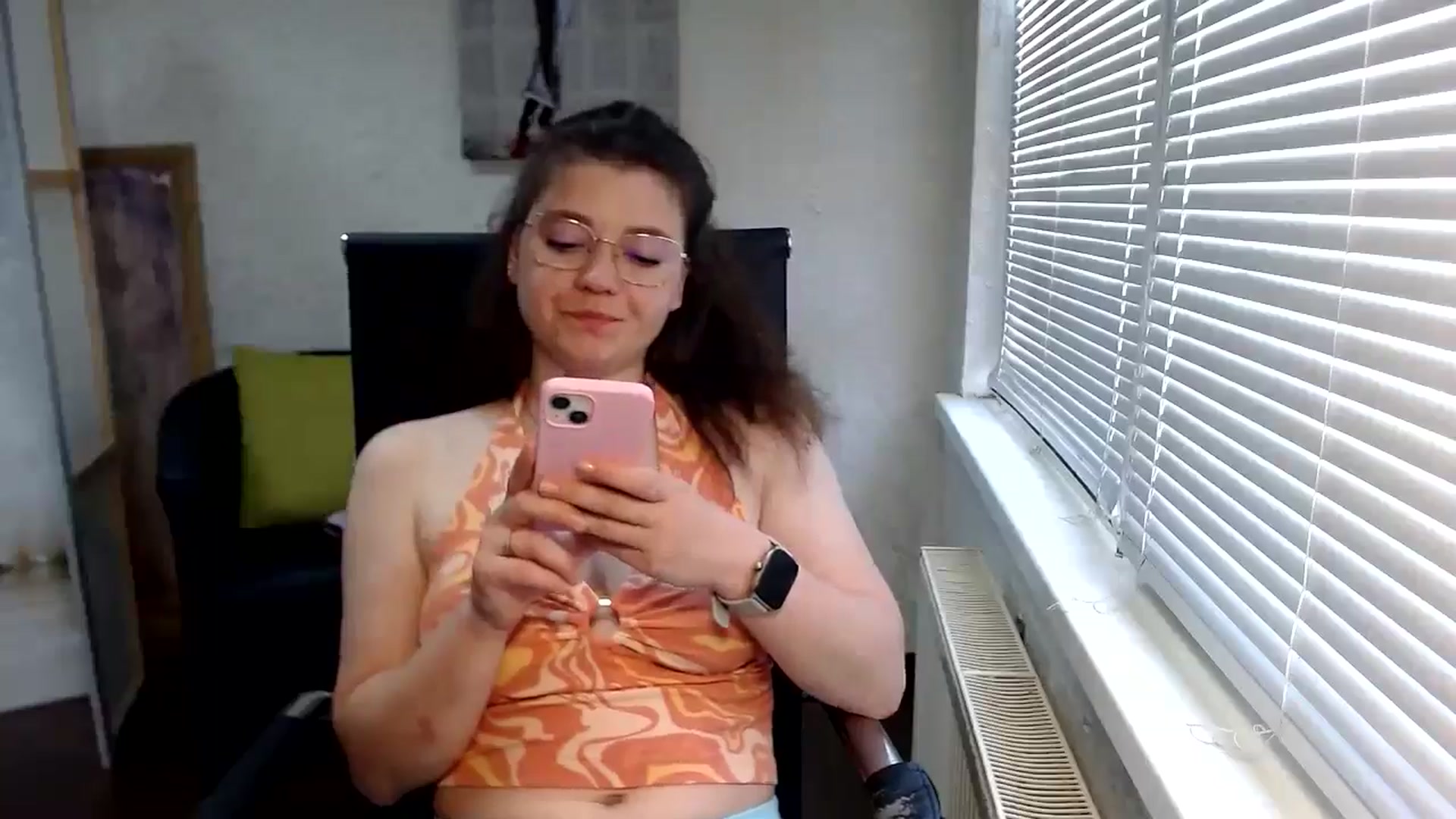 Gallery image thumbnail from SweetArinaA's myfreecams stream on, 06/03/2024, 09:09 image 8 of 20