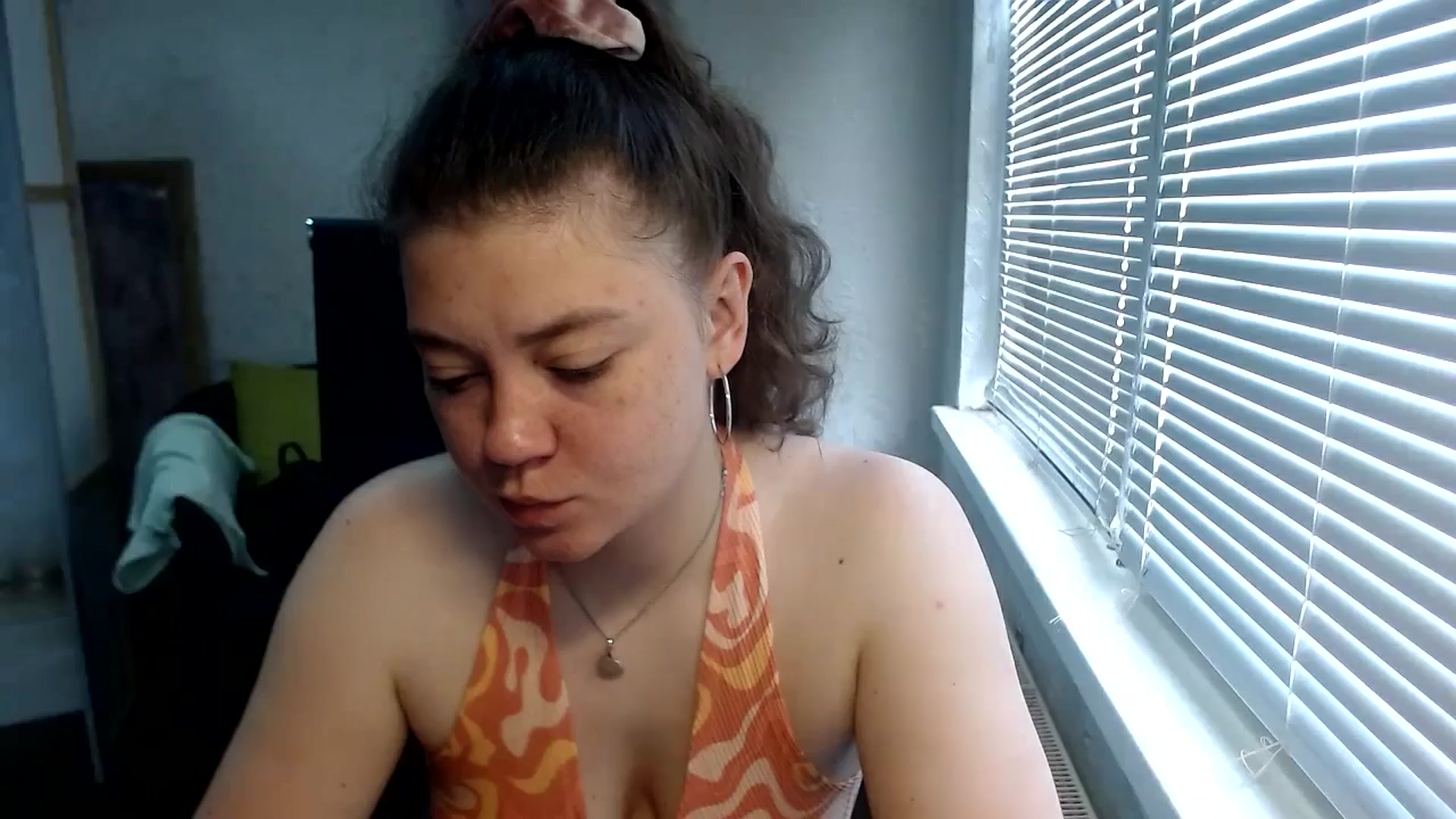 Gallery image thumbnail from SweetArinaA's myfreecams stream on, 06/04/2024, 06:52 image 11 of 20
