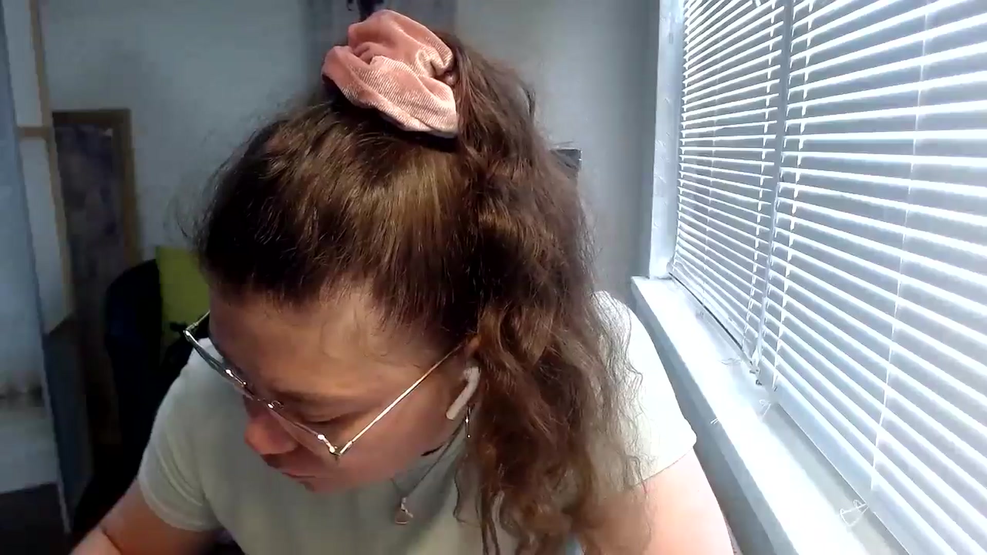 Gallery image thumbnail from SweetArinaA's myfreecams stream on, 06/04/2024, 07:19 image 10 of 20